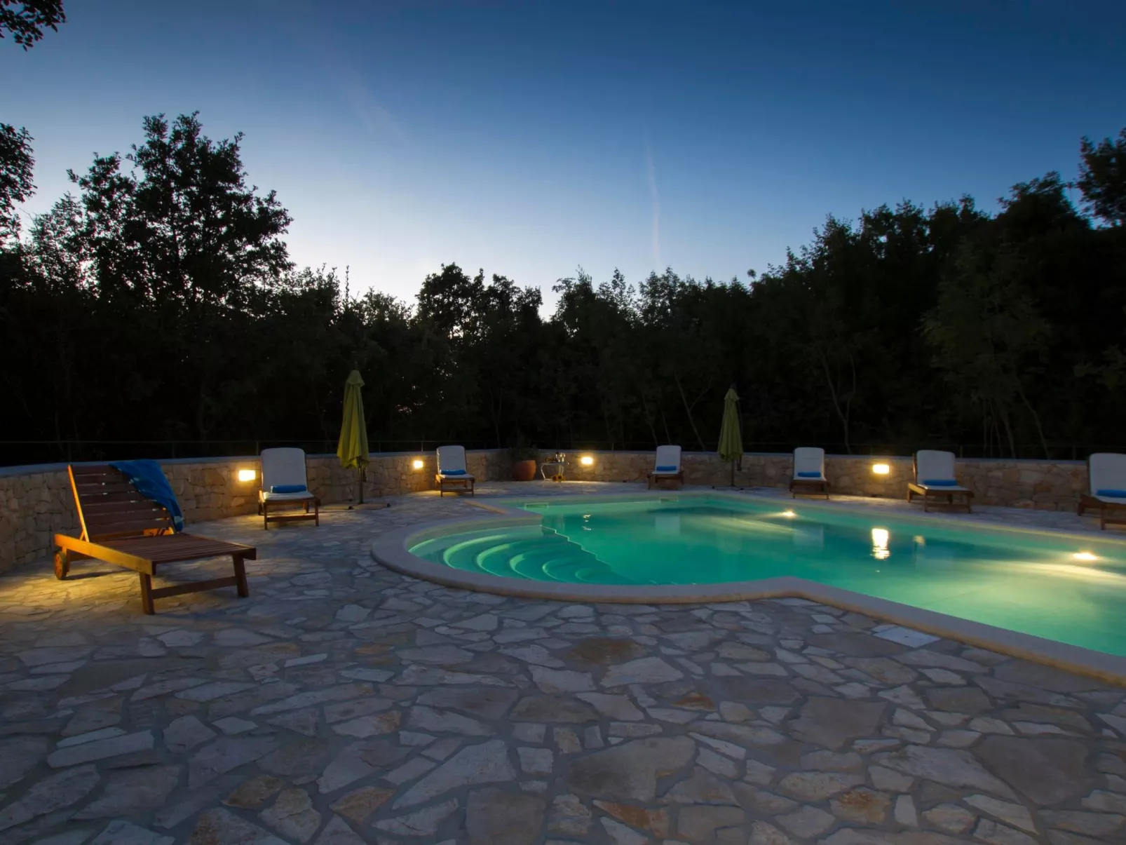 Villa Biljana, mit Zugang zu zwei Gemeinschaftspools-Dehors