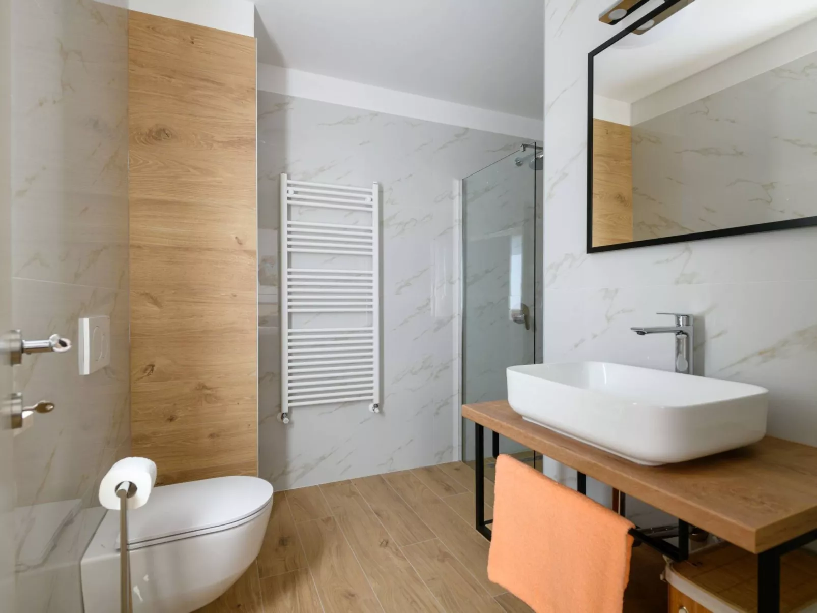 Villa Grande, klimatisiert und mit Pool in Jursici-Inside