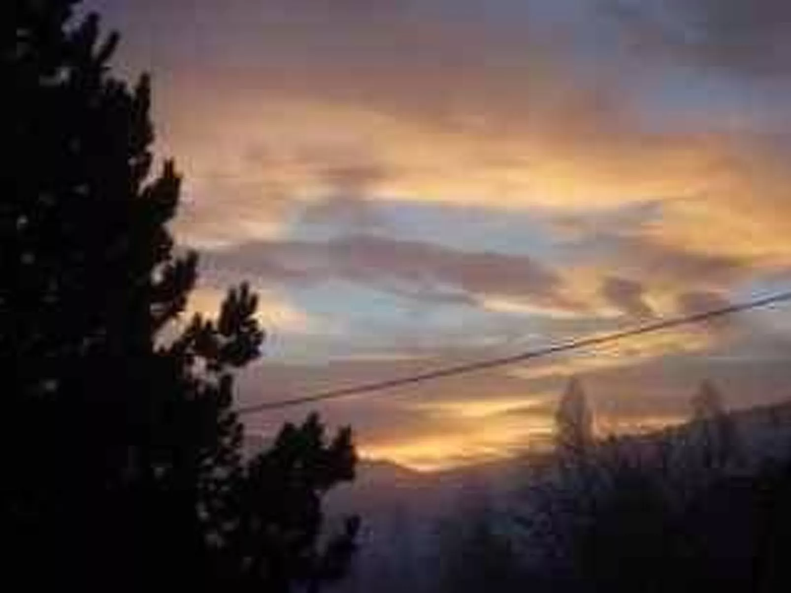 Mit Terrasse und offenem Kamin-Outside