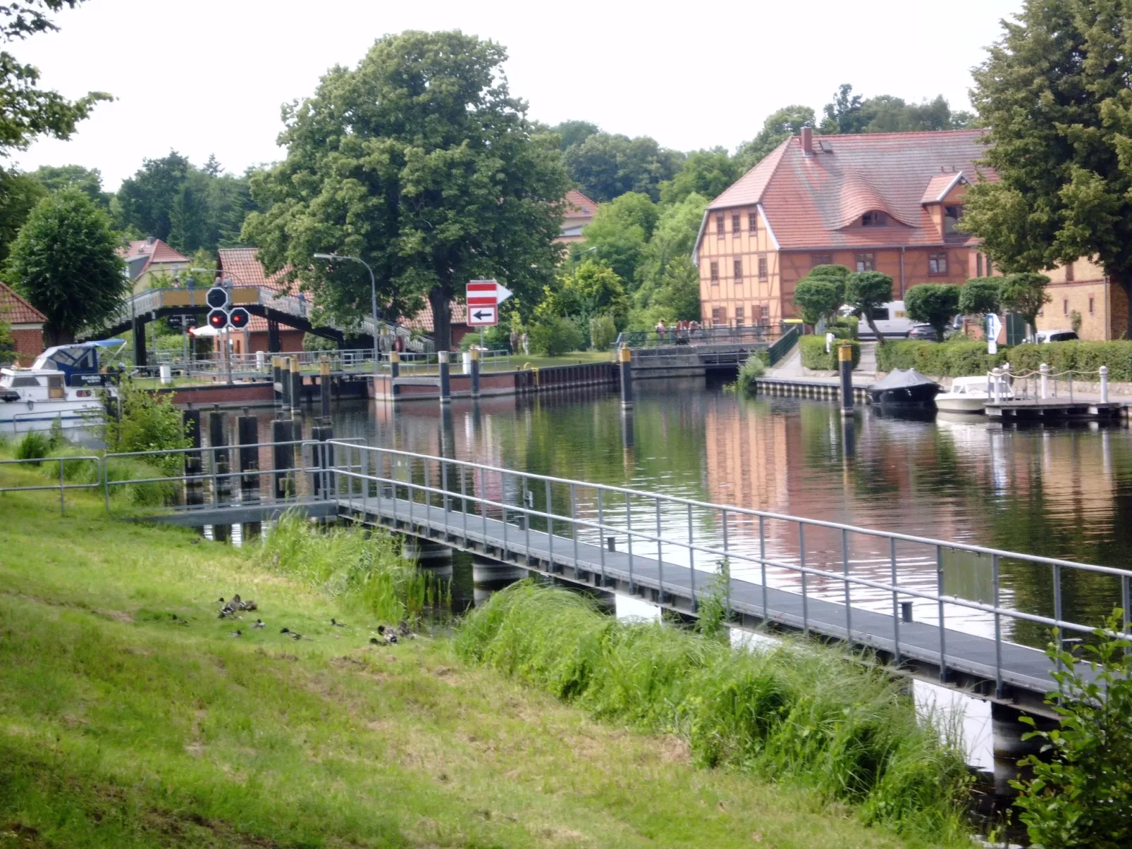 Lotte direkt am Plauer See-Dehors