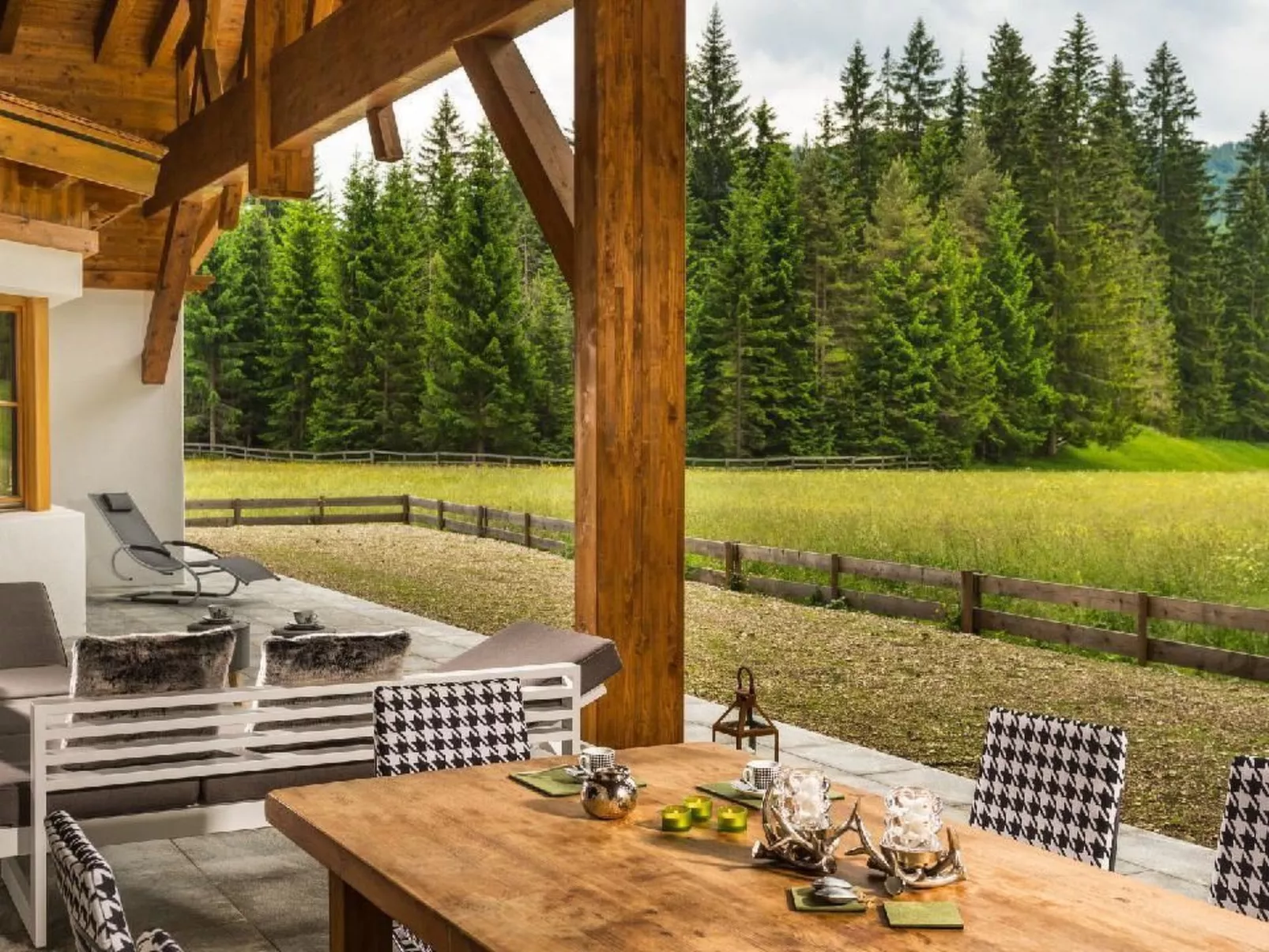 Chalet Märchenblick-Draußen