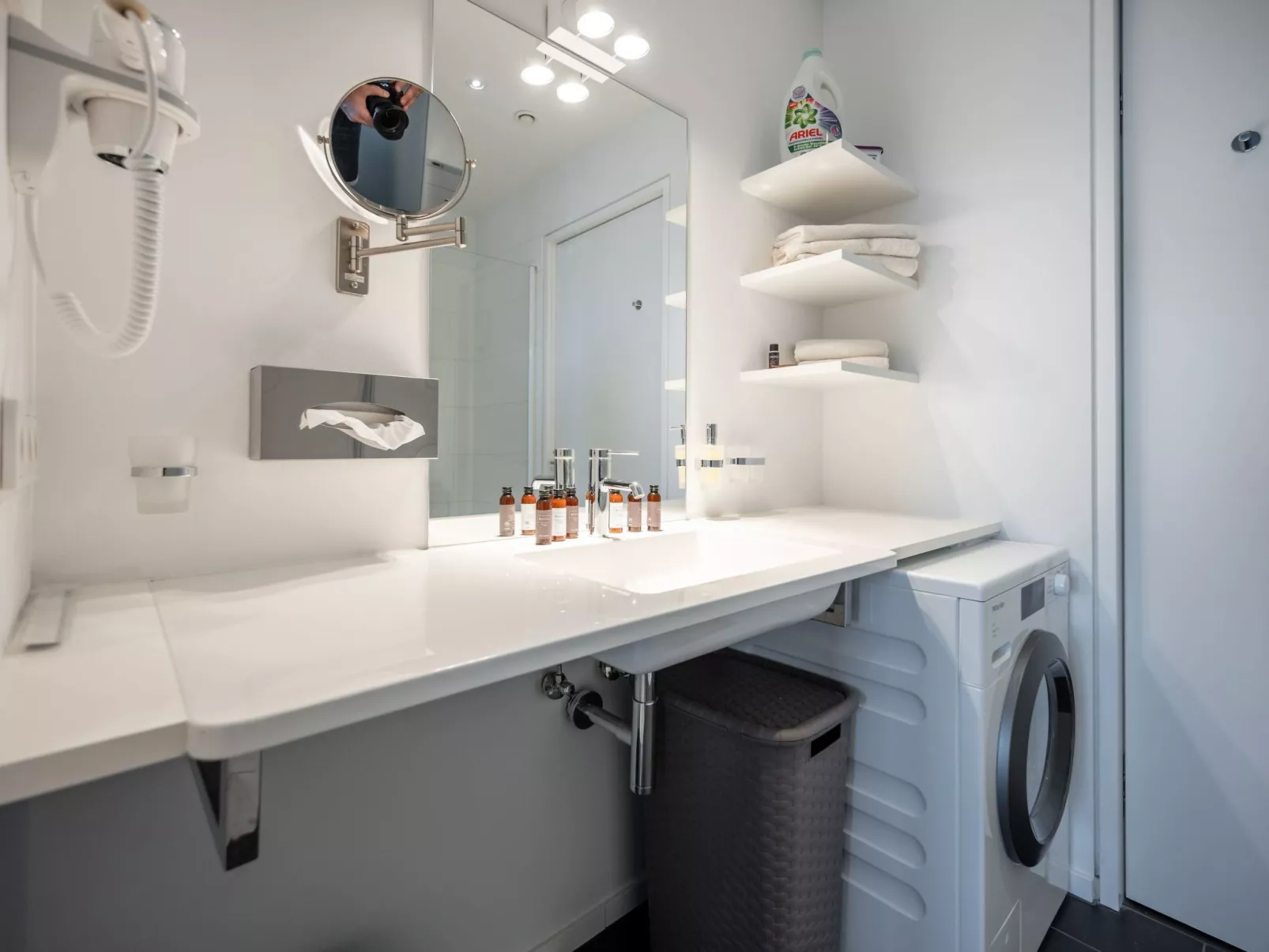 Skyflats Sun View-Drinnen