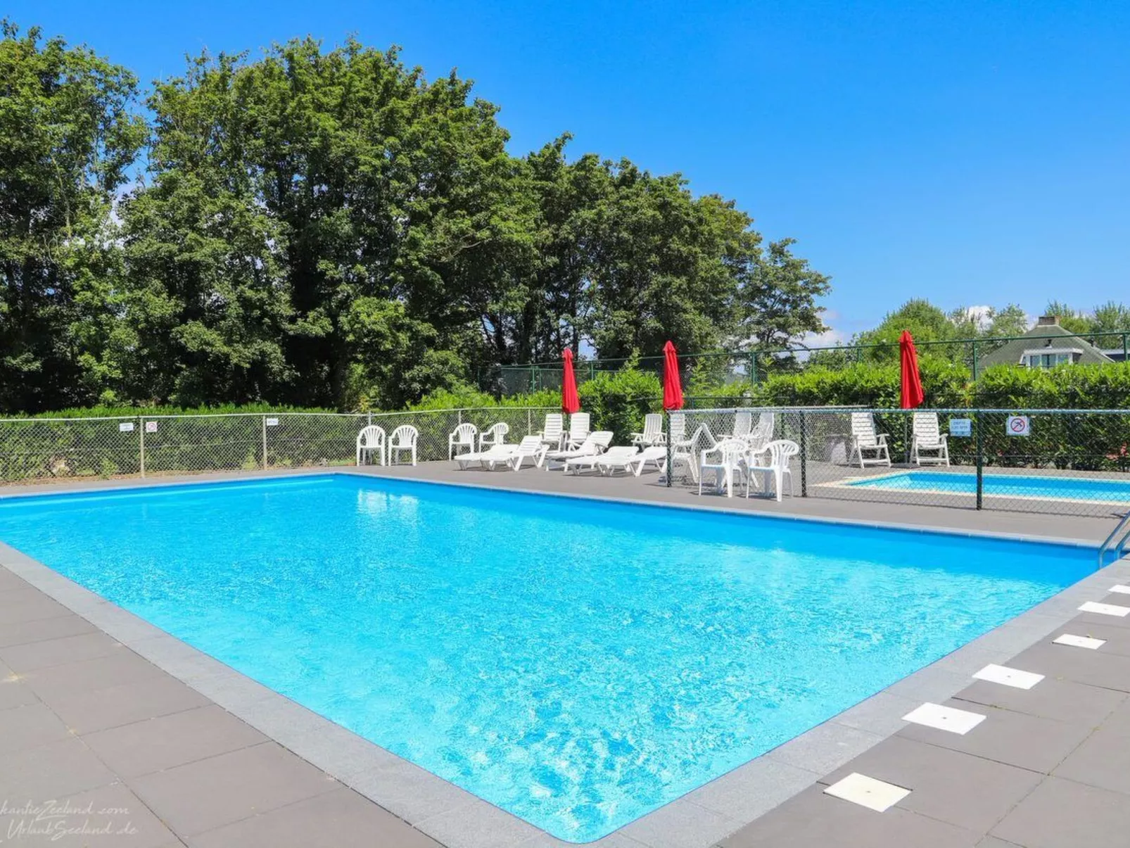 Reefhouse 57, wo es noch Raum für Ruhe gibt-Outside