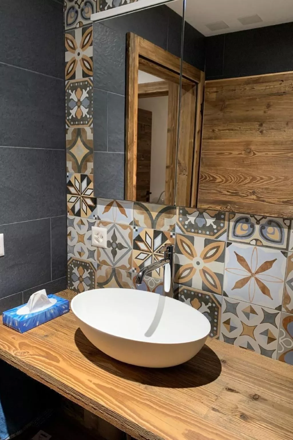 Riverside Astoria 3,5 Parterre-Whg-Dedans