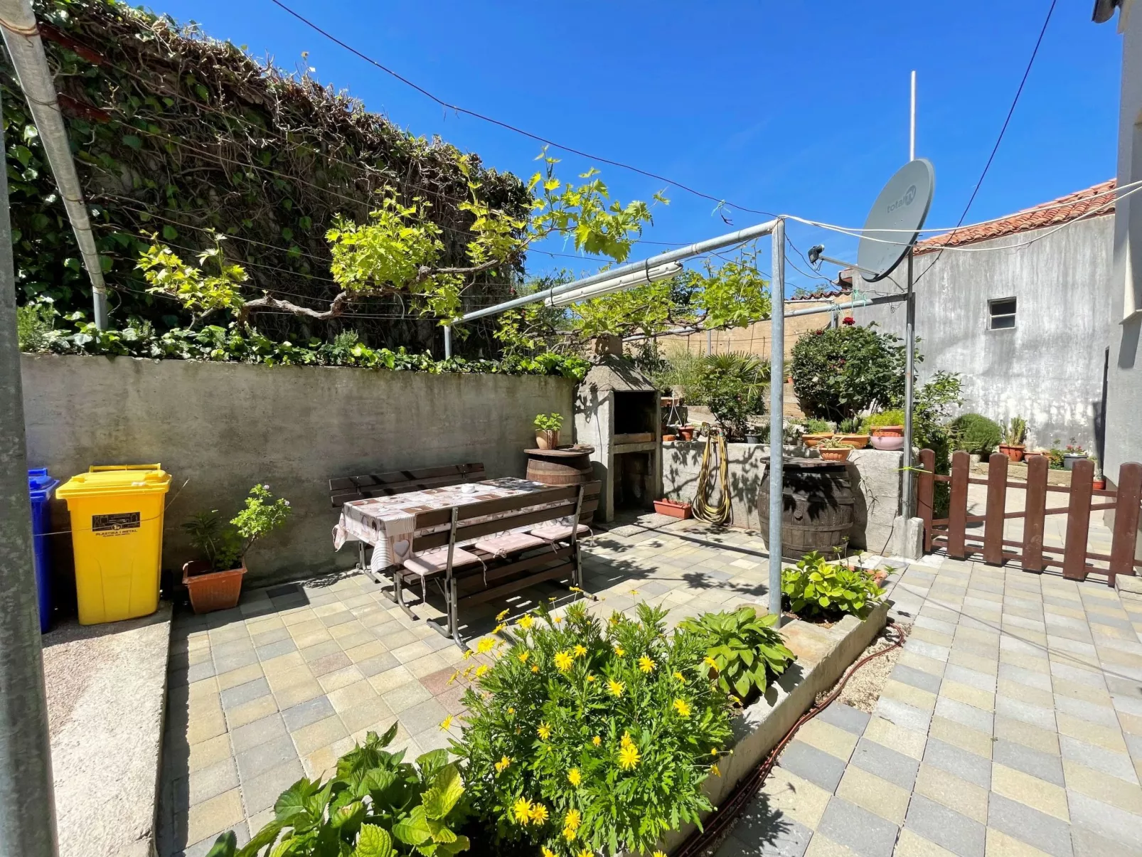 Apartment Butkovic-Draußen