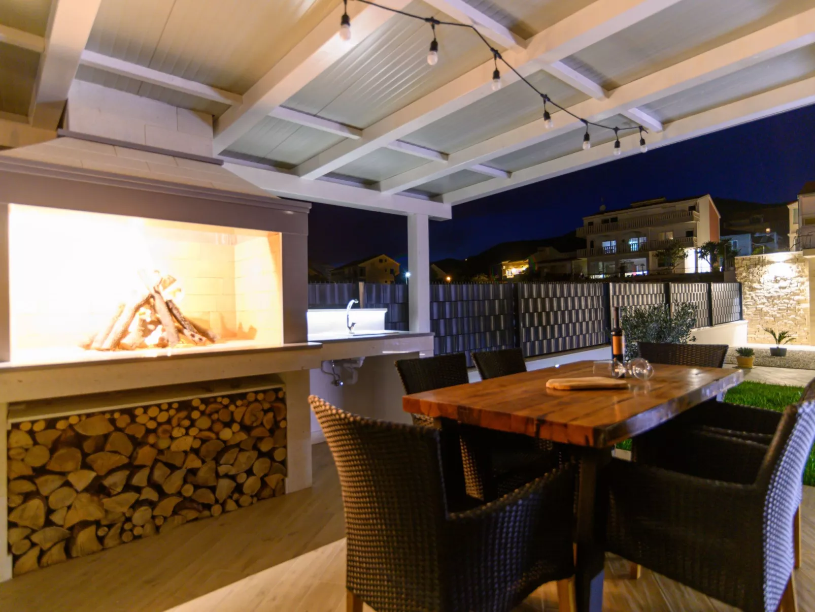 HYGGE boutique apartment-Outside