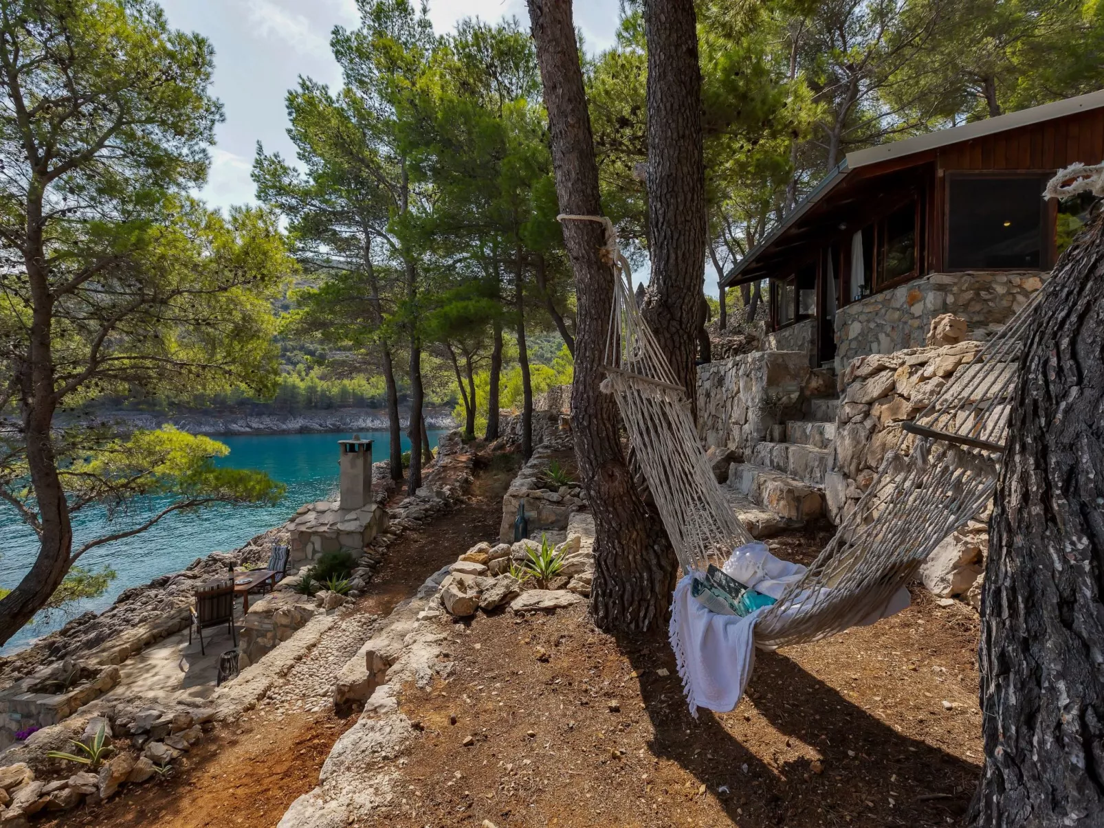 Haus in Općina Sućuraj mit Grill und Terrasse-Outside