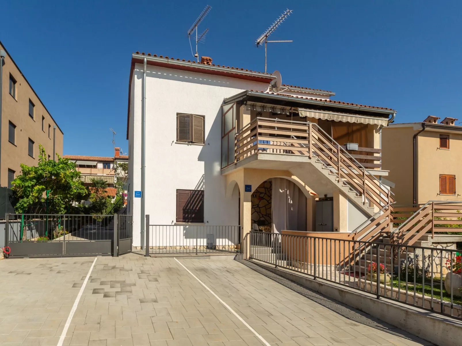 Rozi 4 in Strandnähe-Dehors