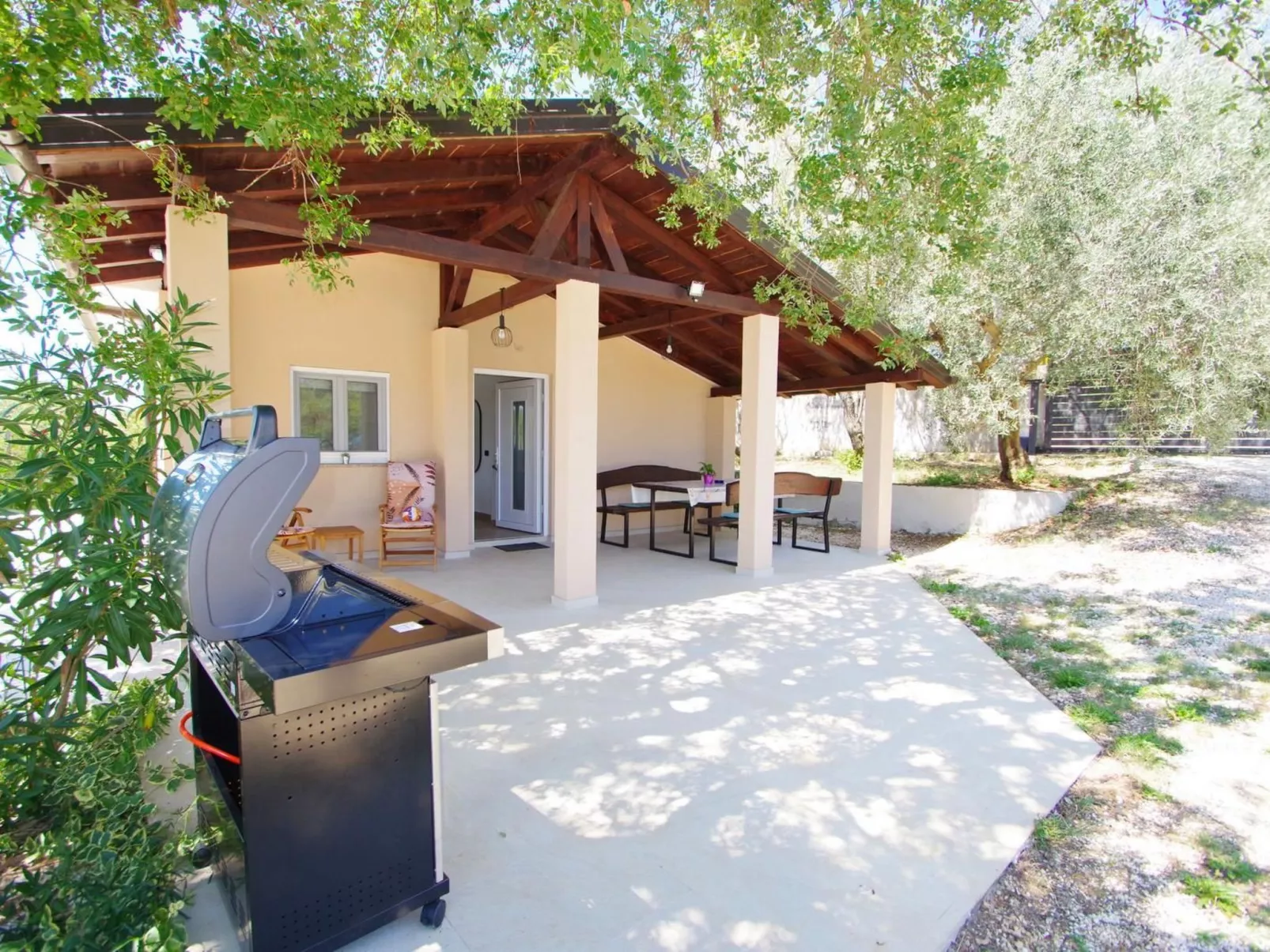 Am Meer "Zara"-Dehors