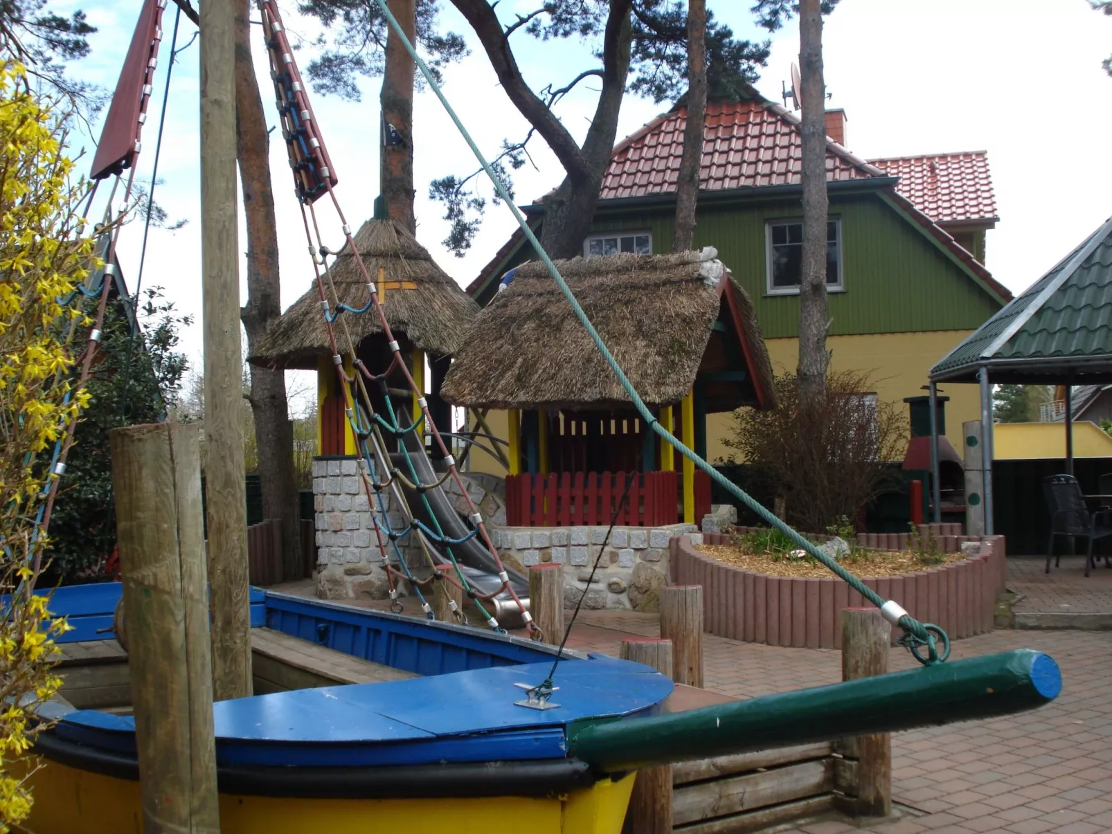 Wohnung Räuberleiter-Draußen