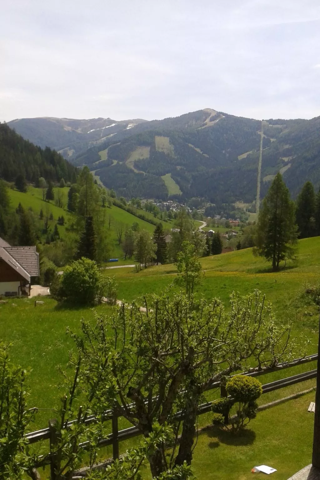 Freistehendes Ferienhaus in idyllischer Lage-Outside