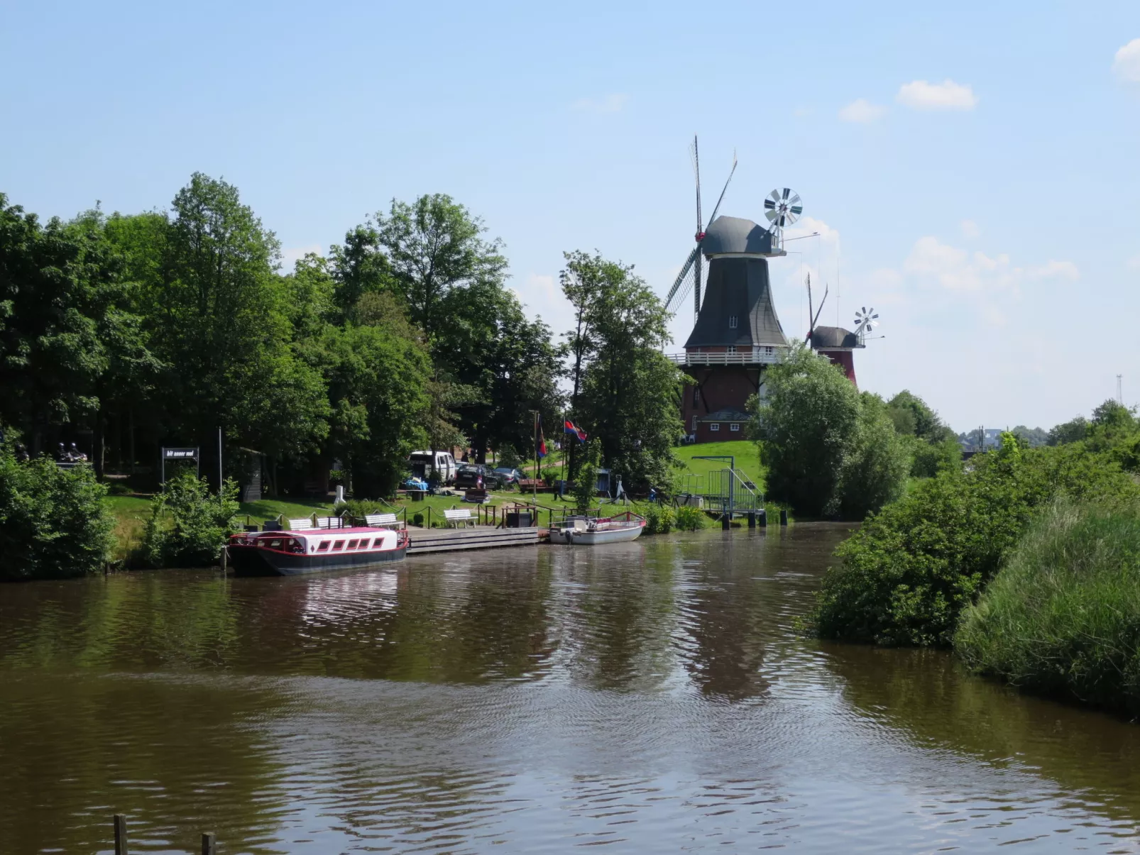 In Grimersum mit Grill und Garten-Environnement