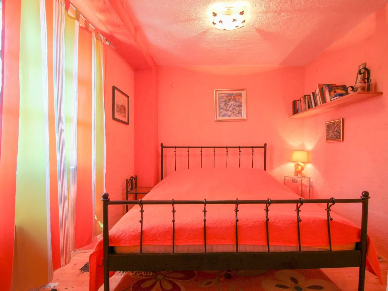 "Casa Daniela" mit Terrasse-Dedans