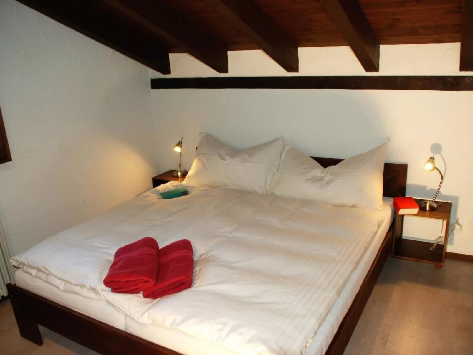 Chesa Arnica A5-Dedans