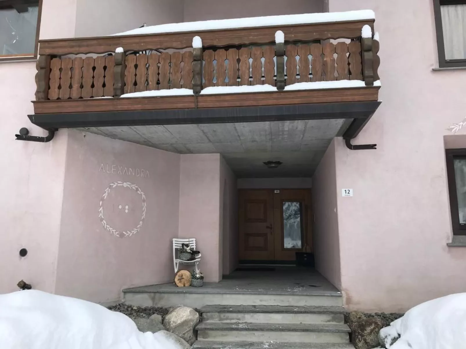 Engadin 2 1/2 Zi-Wg-Dehors