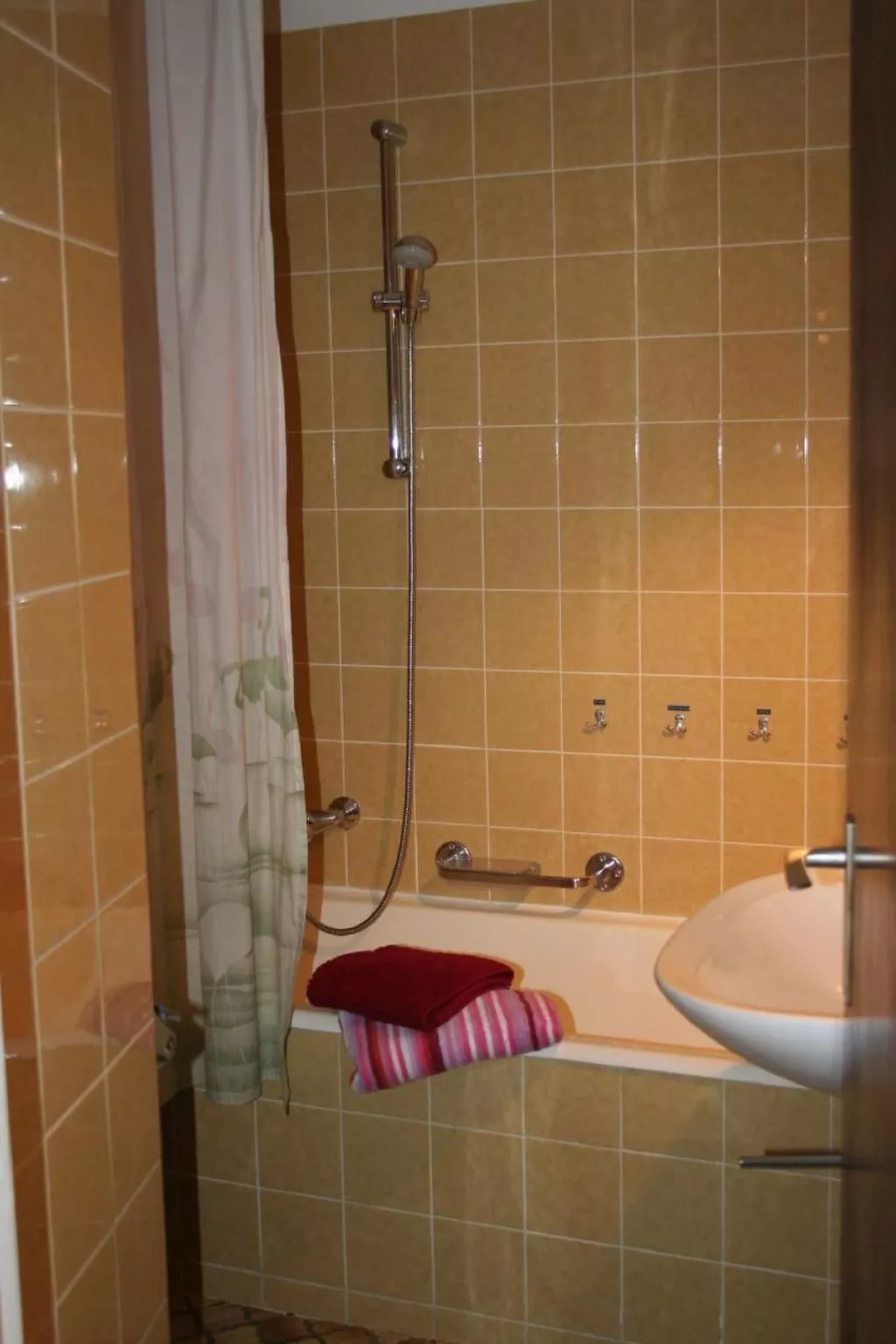 Chesa Arettas-Inside