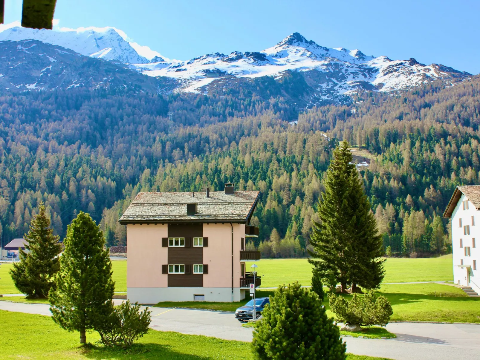 Chesa Fortuna 17-Draußen