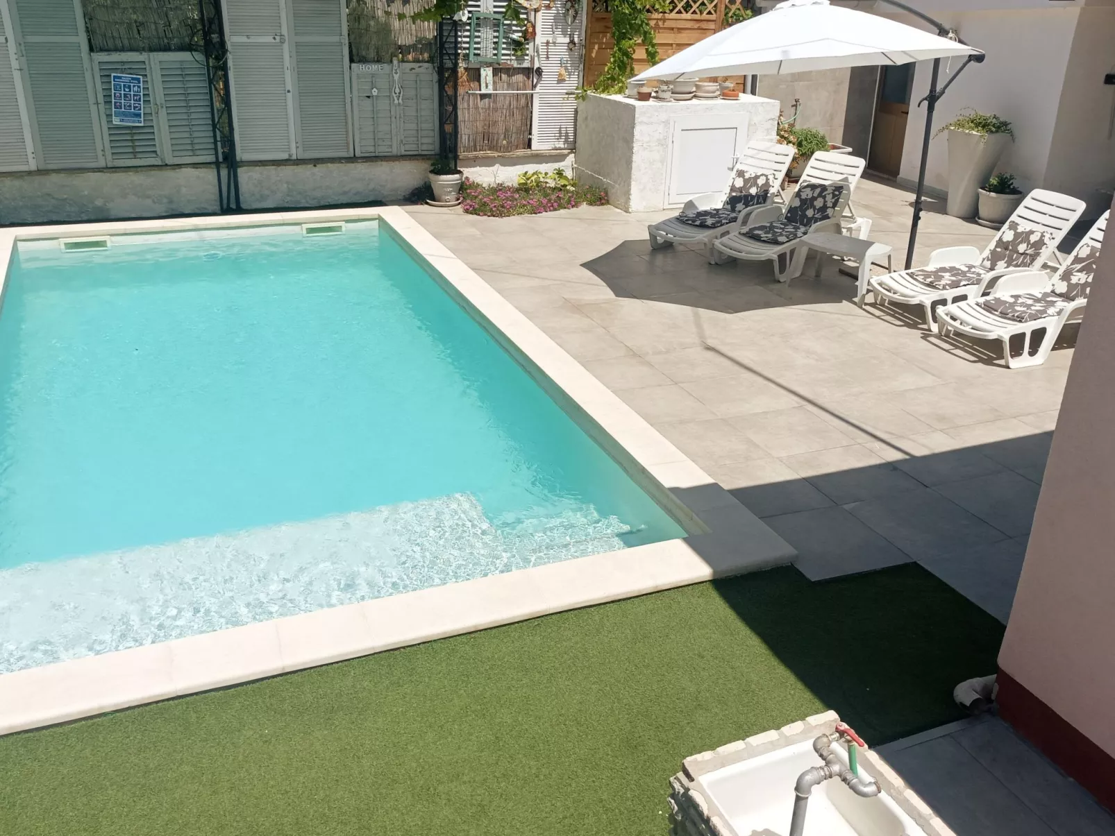 Haus in Pula mit privatem Pool-Draußen