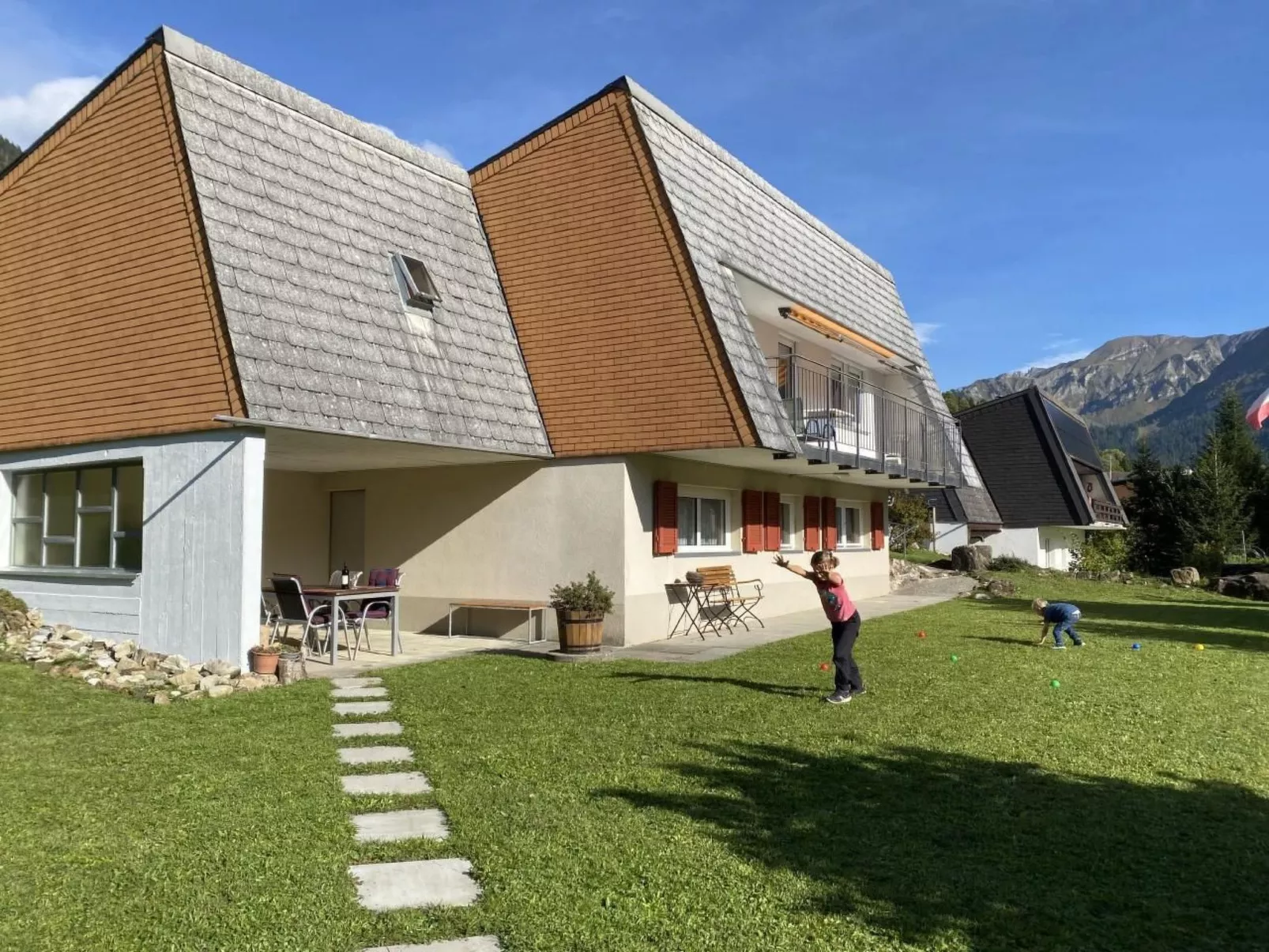 Haus Reanchme-Draußen