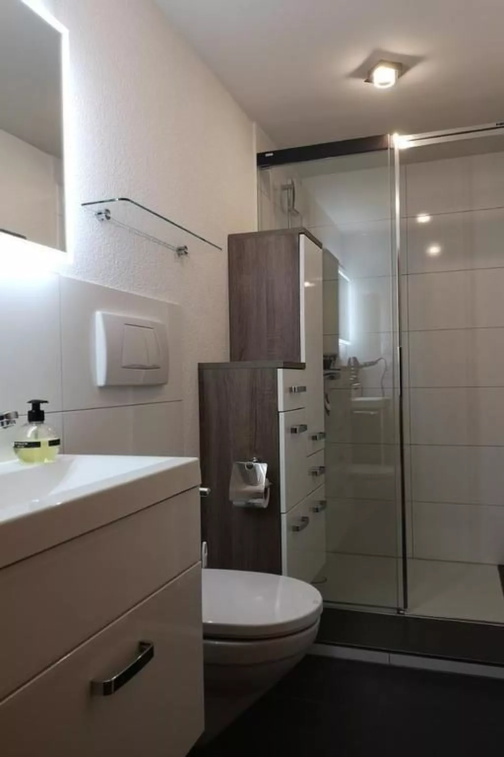 Ursula und Daniel 6-Bettwohnung Meiringen-Inside