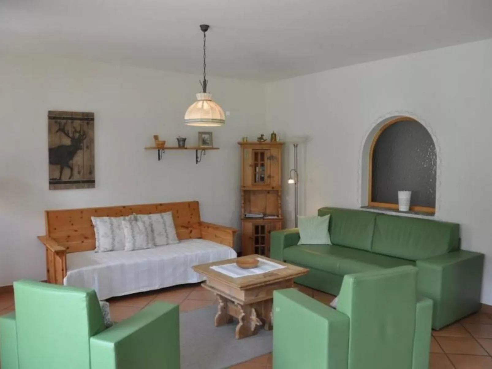 Chesa Sunasain V3-Drinnen