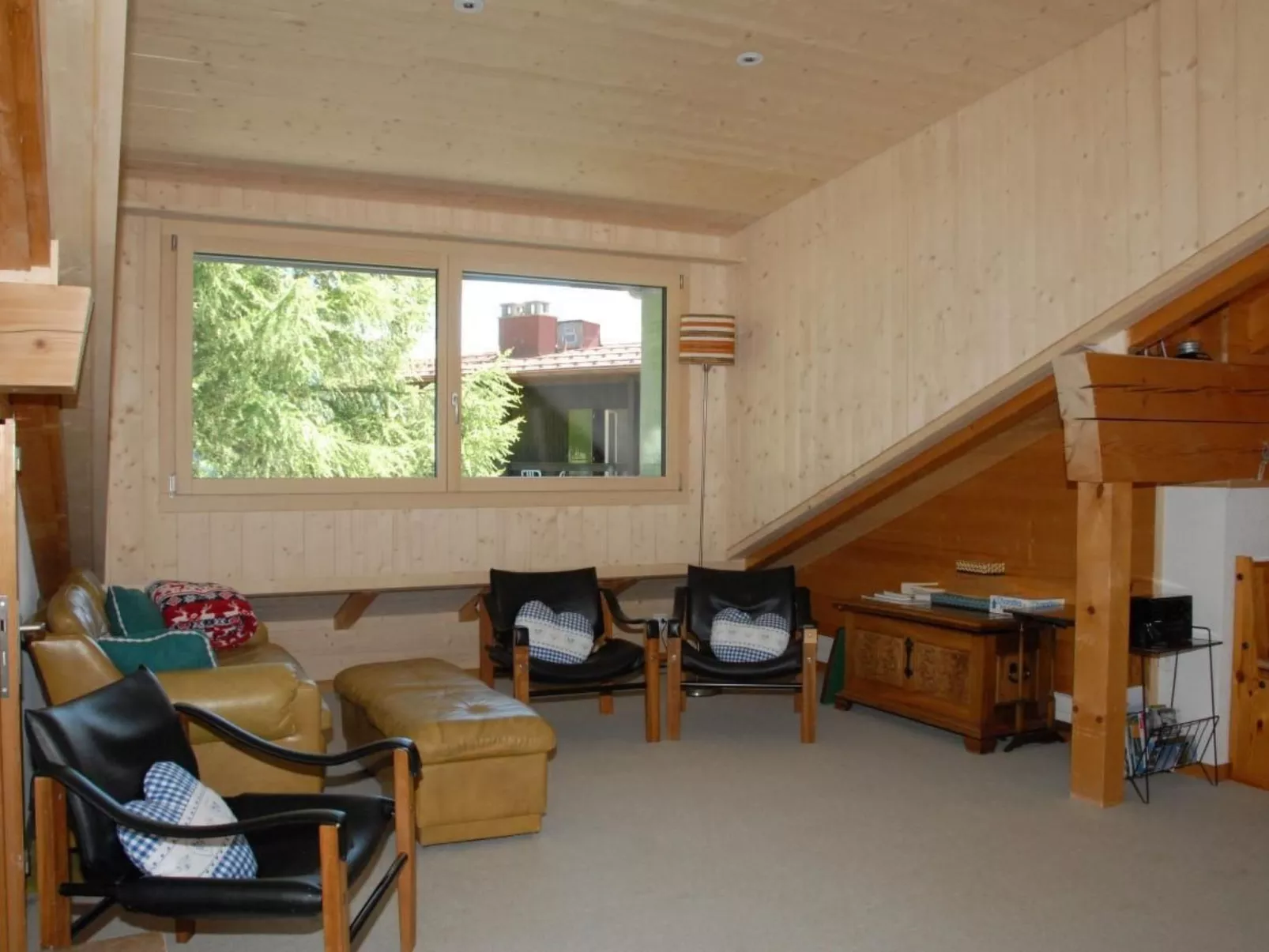 Myrrena 6-Bett-Wohnung-Drinnen