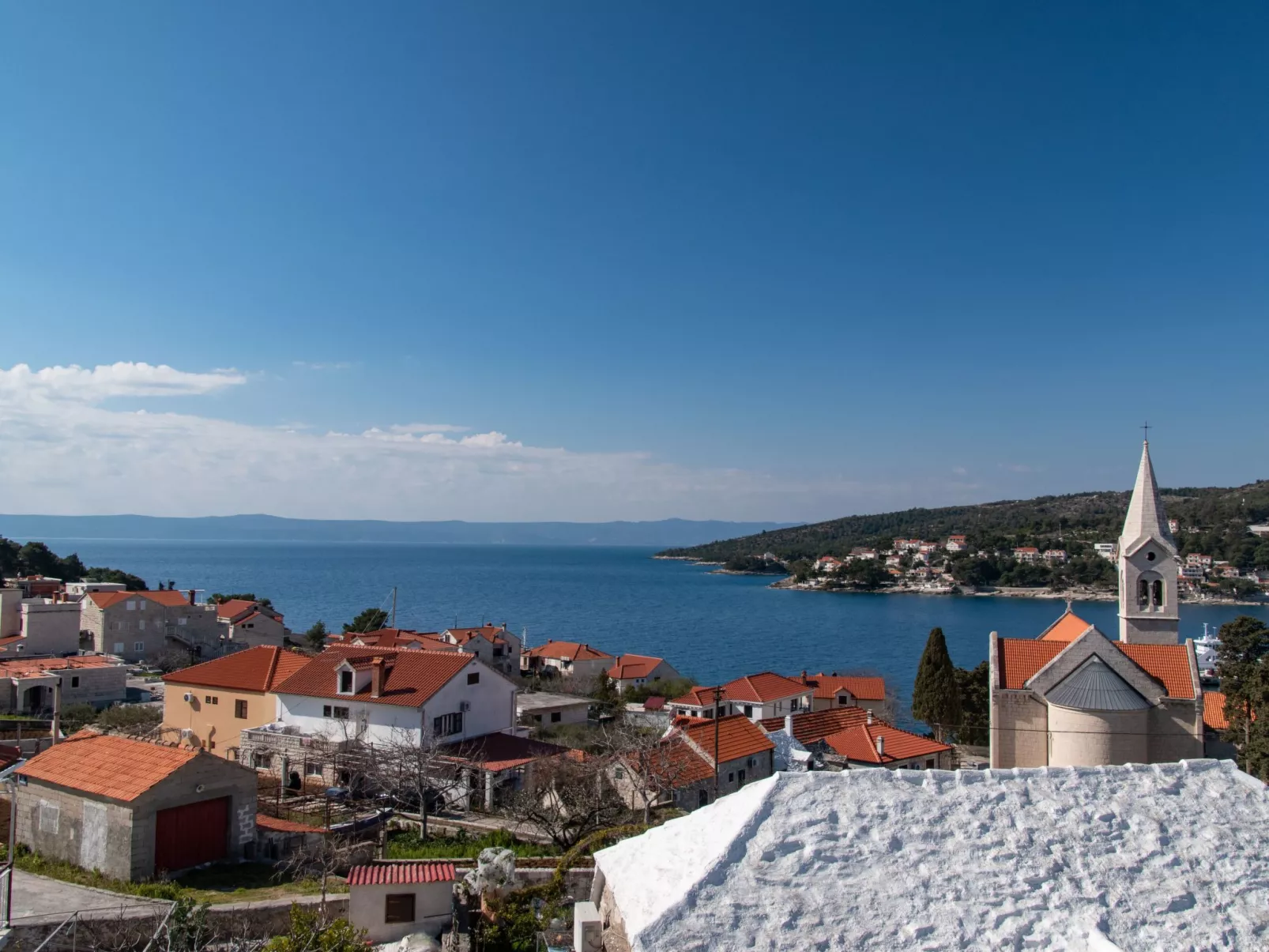 Gesamtes Ferienhaus in Sumartin mit Privatem Pool-Dehors