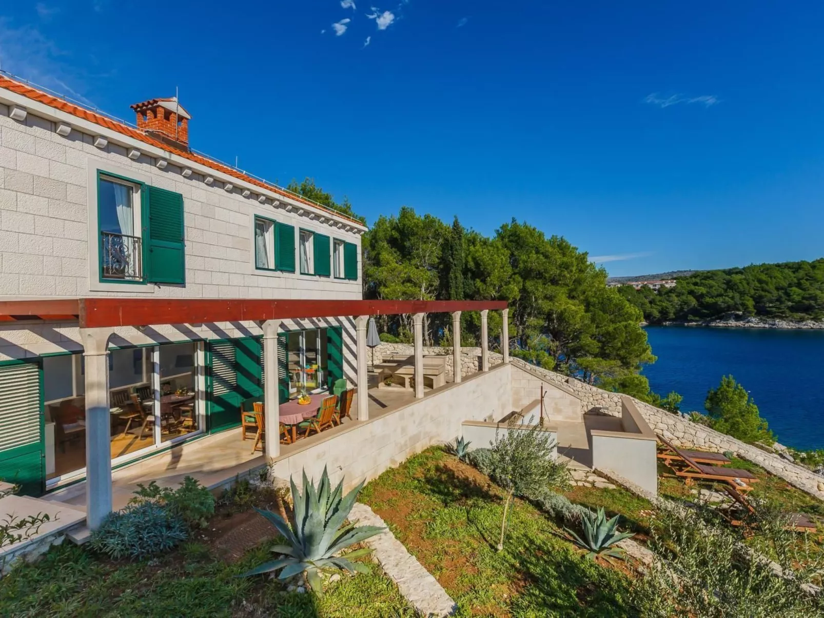 Ferienvilla "Osibova" mit Blick auf das Wasser-Image-tags.info