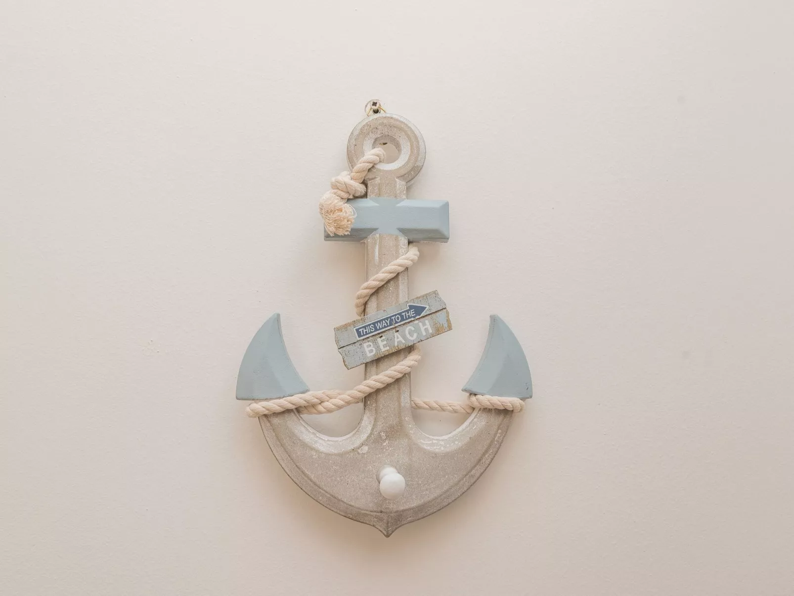 "Ivana" mit Blick auf das Wasser-Drinnen