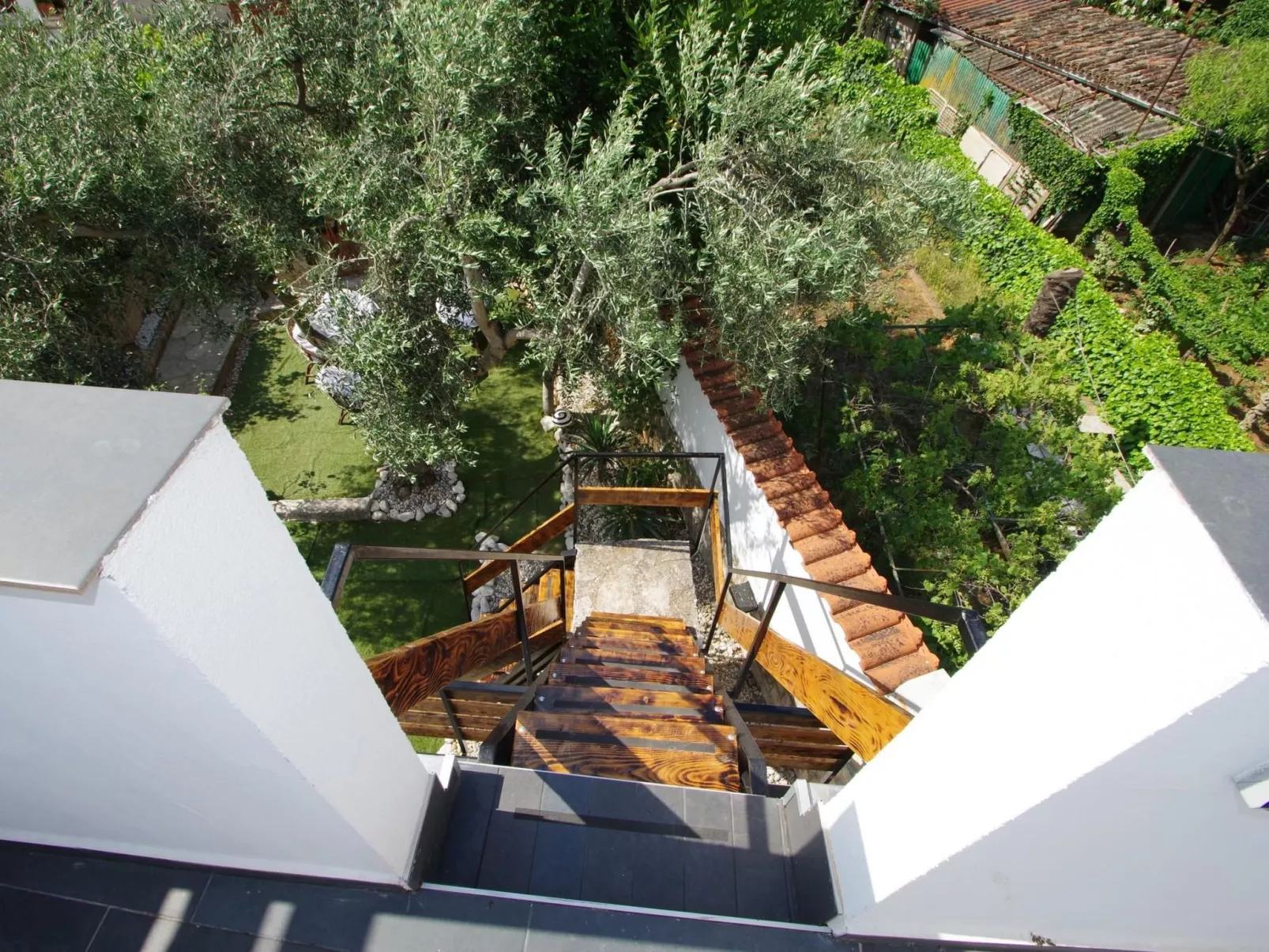 In Pula mit großem Dachbalkon.-Outside