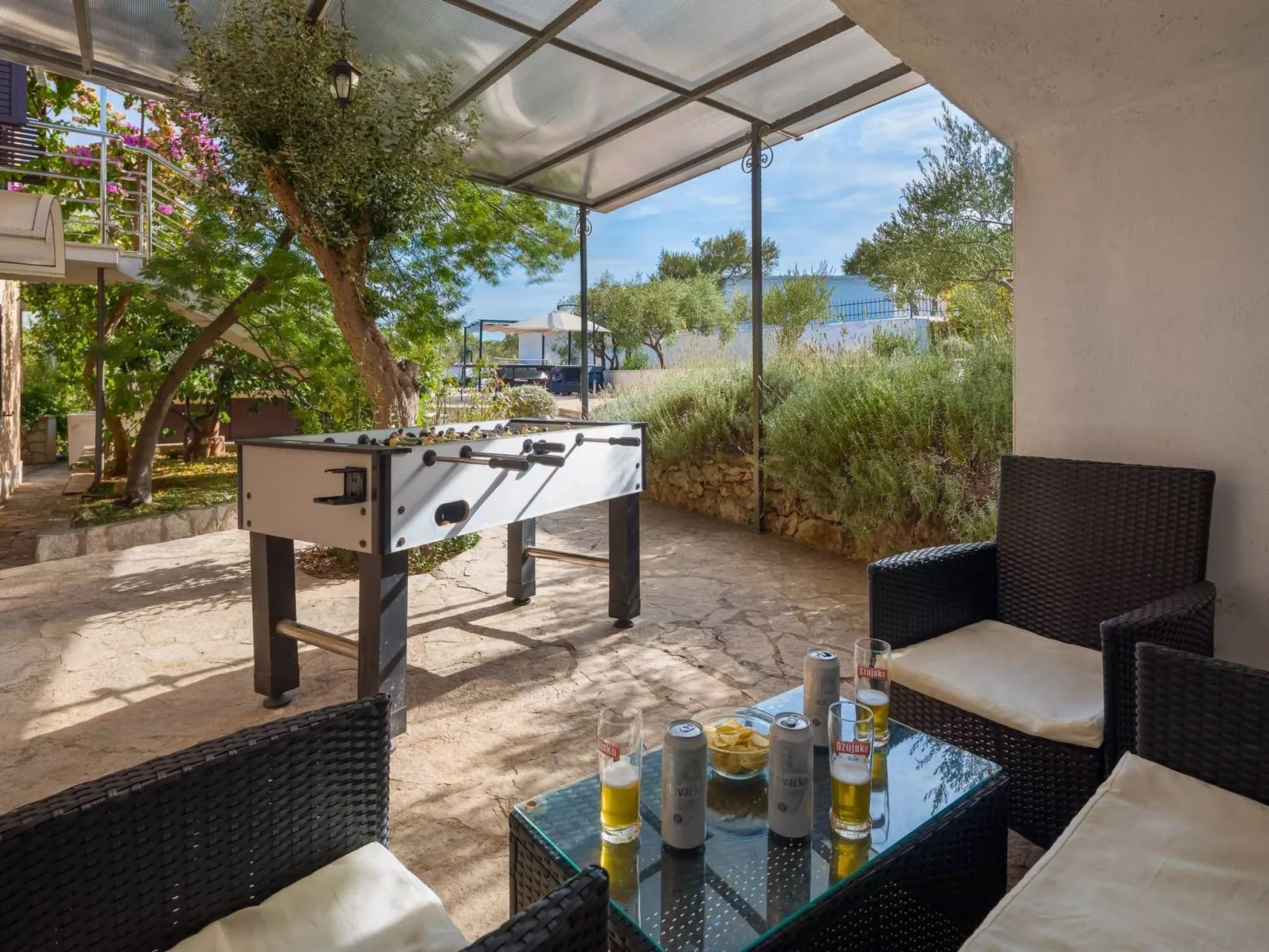 Villa Bravura-Inside