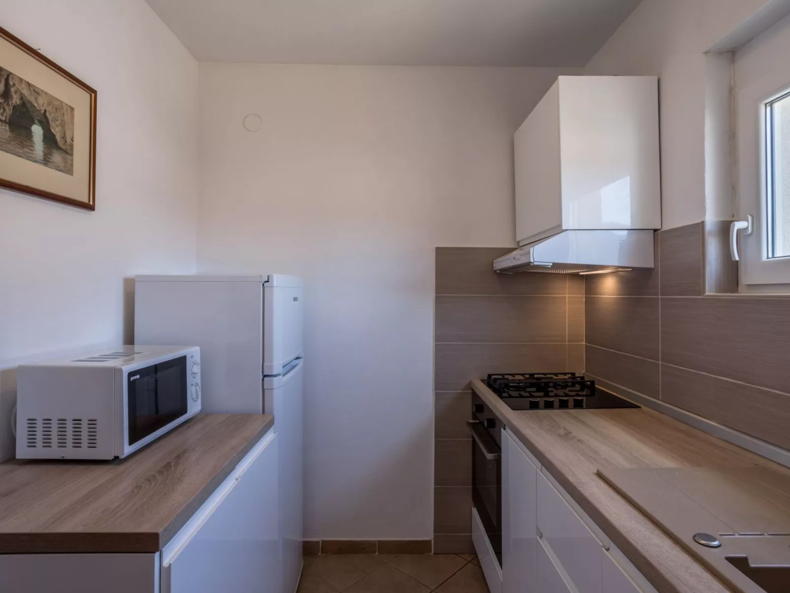 Tihana mit mediterranem Garten-Inside