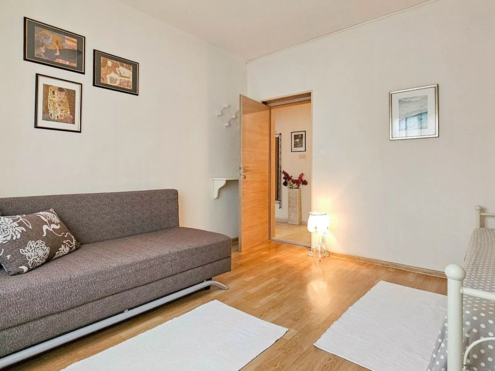 Gemütliche Ferienwohnung Romana 2-Drinnen