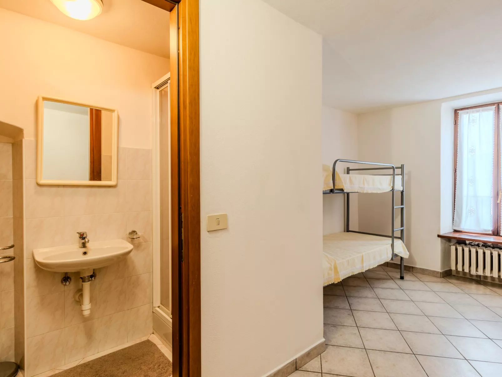 Lakeview Menaggio-Drinnen