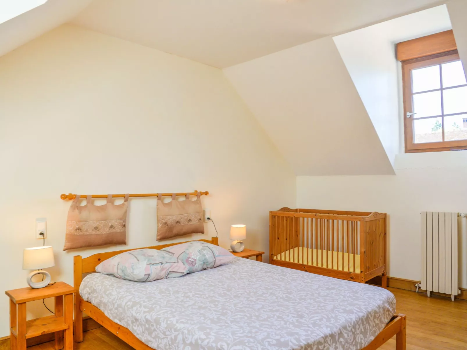 Der Ruf der freien Zone-Drinnen