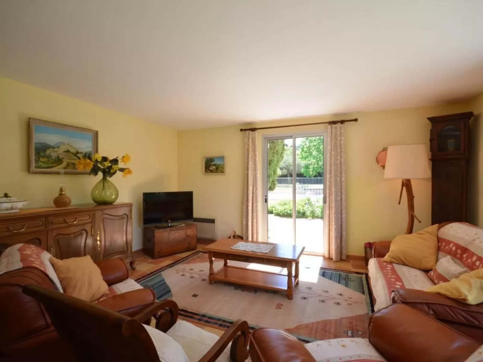 "Le Rieu" mit eigener Terrasse-Drinnen