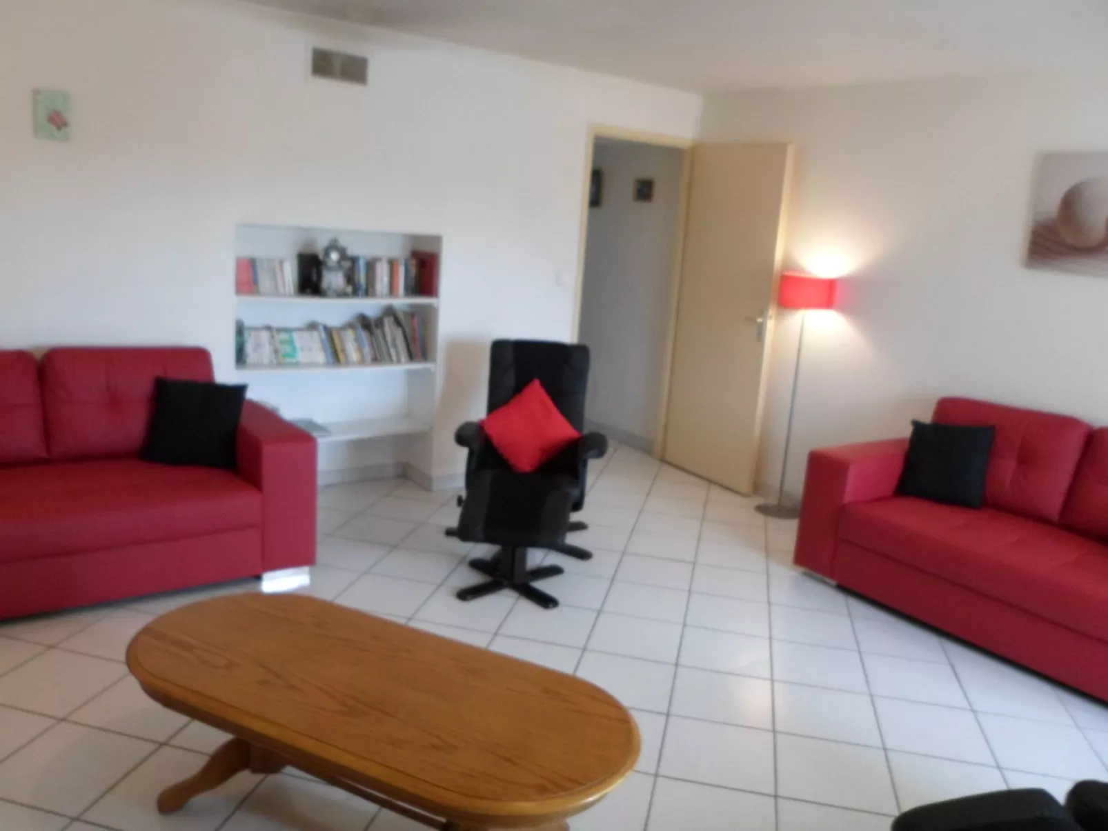 Steinhaus in ländlicher Umgebung mit Pool-Inside