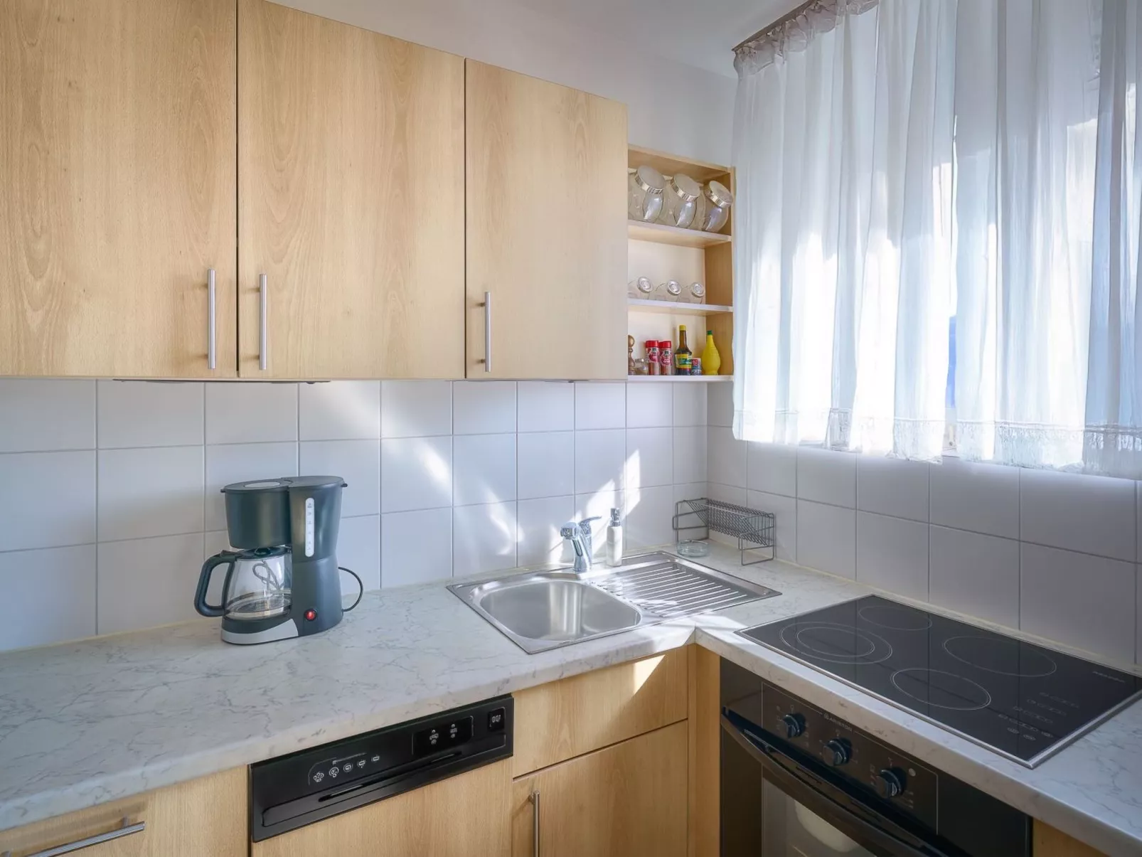 Casa Agnese - Eine Oase der Ruhe am Luganersee-Dedans