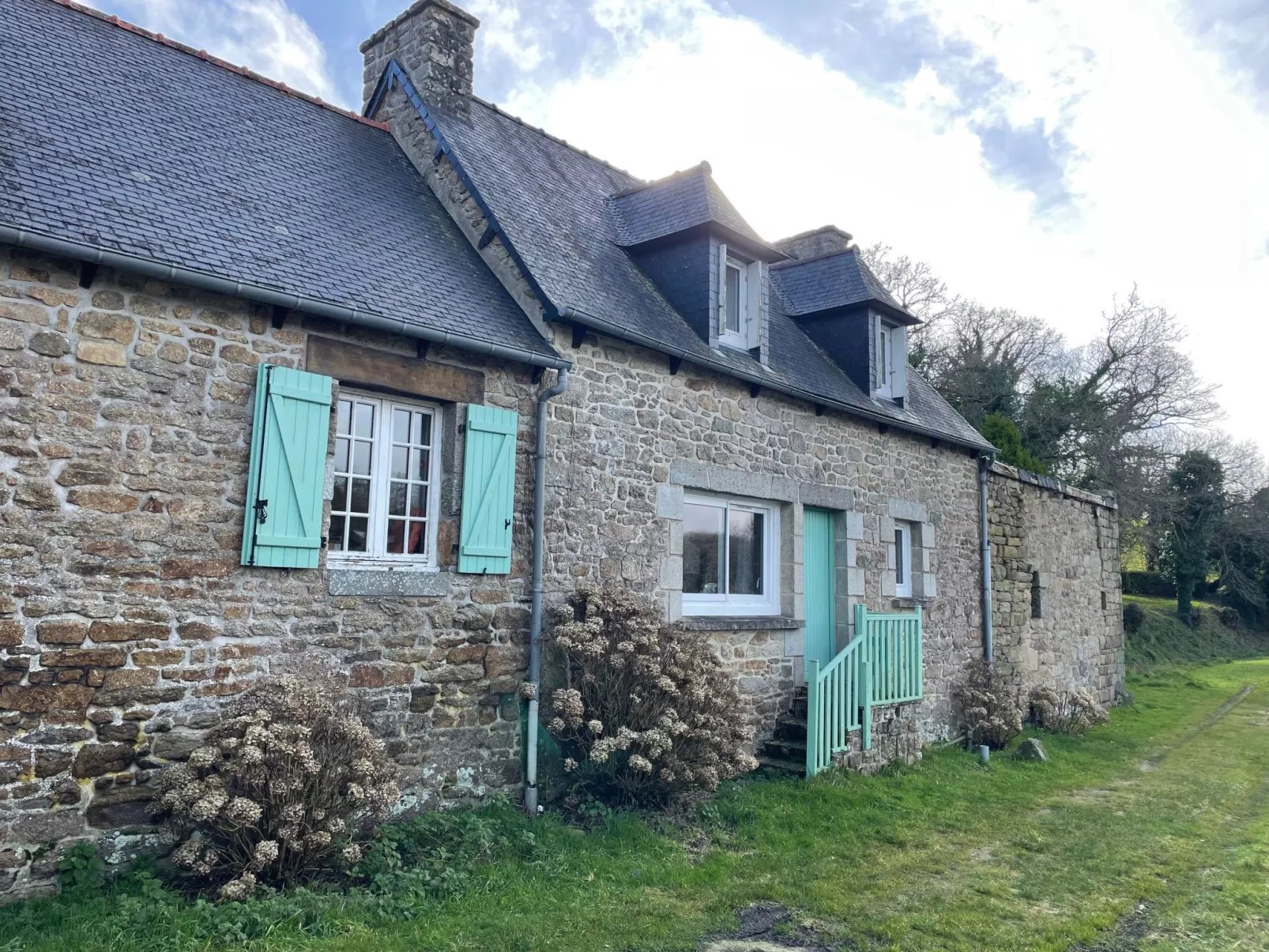 Les Gîtes de l'Etang Neuf (Die Unterkünfte von Etang Neuf)-Outside