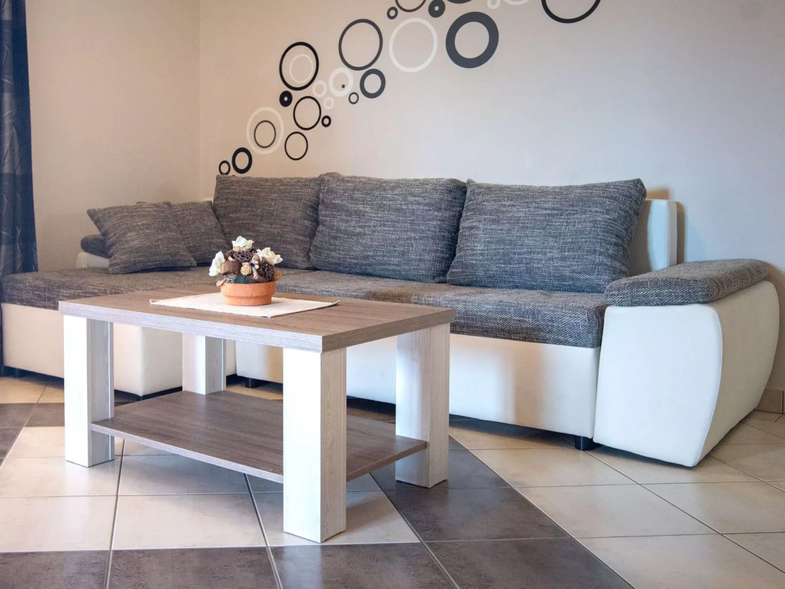 In Lopar mit Terrasse und Grill-Inside