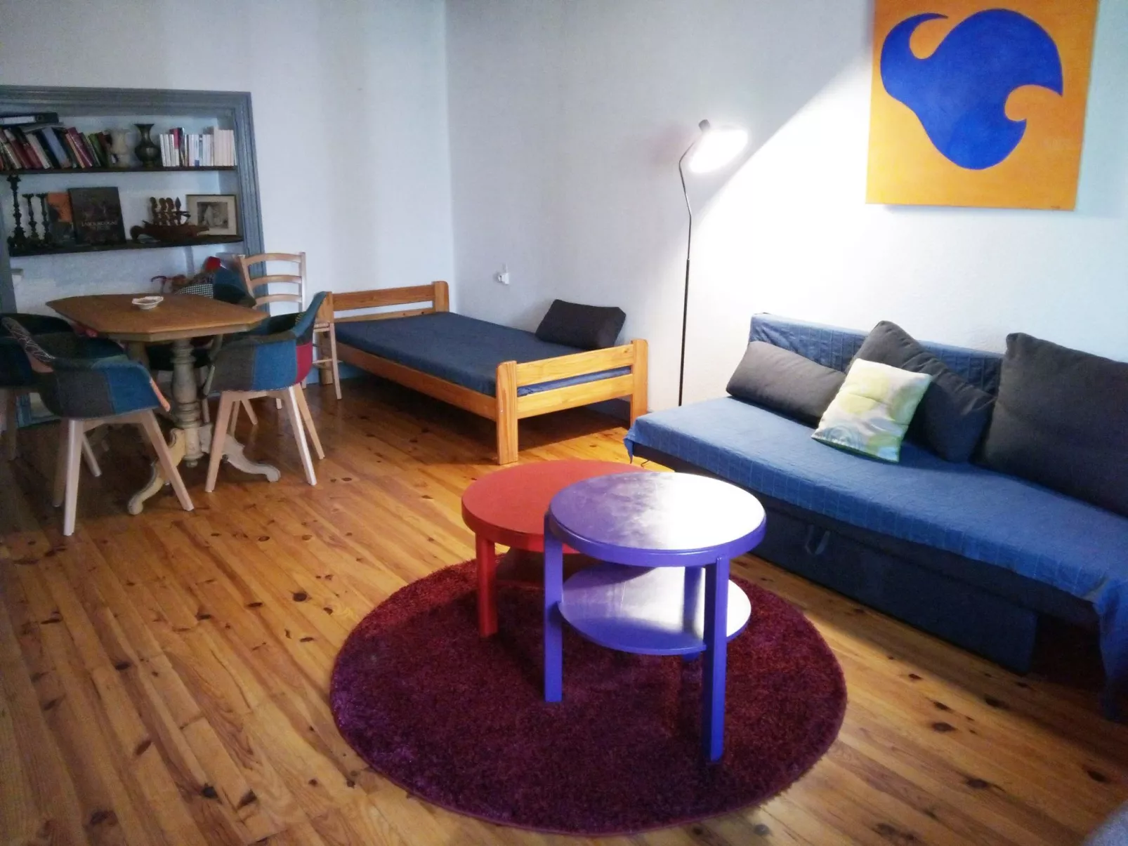 In Celles-En-Bassigny  umzäunter Garten-Dedans