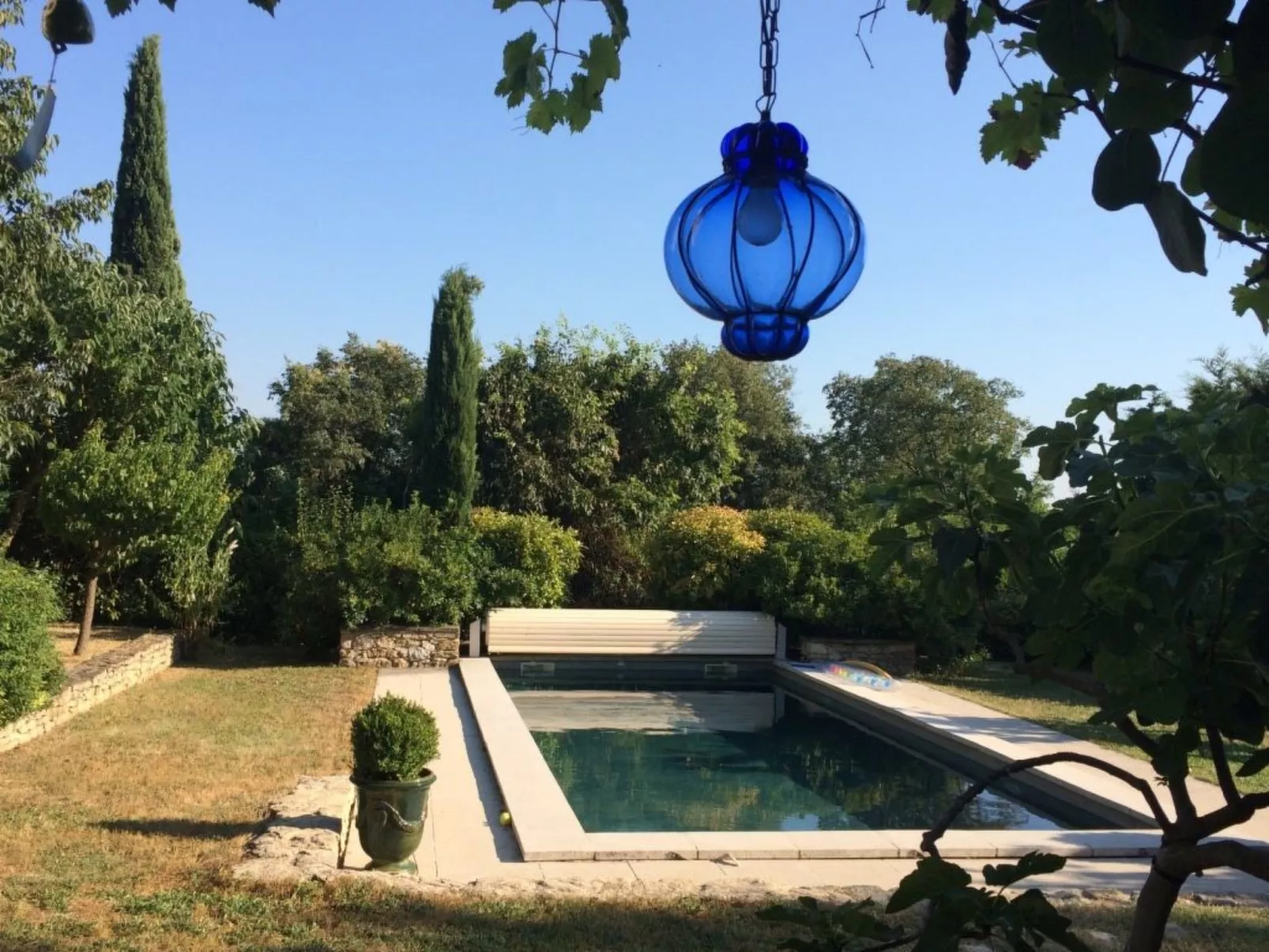 "Eutherpes Haus"-Draußen