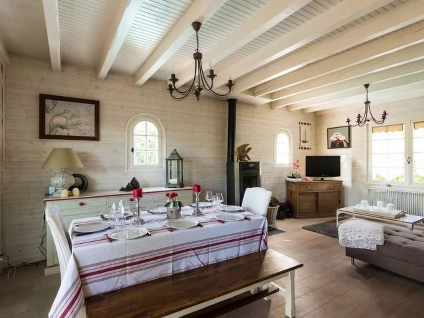 10 p mit beheiztem Pool-Image-tags.info