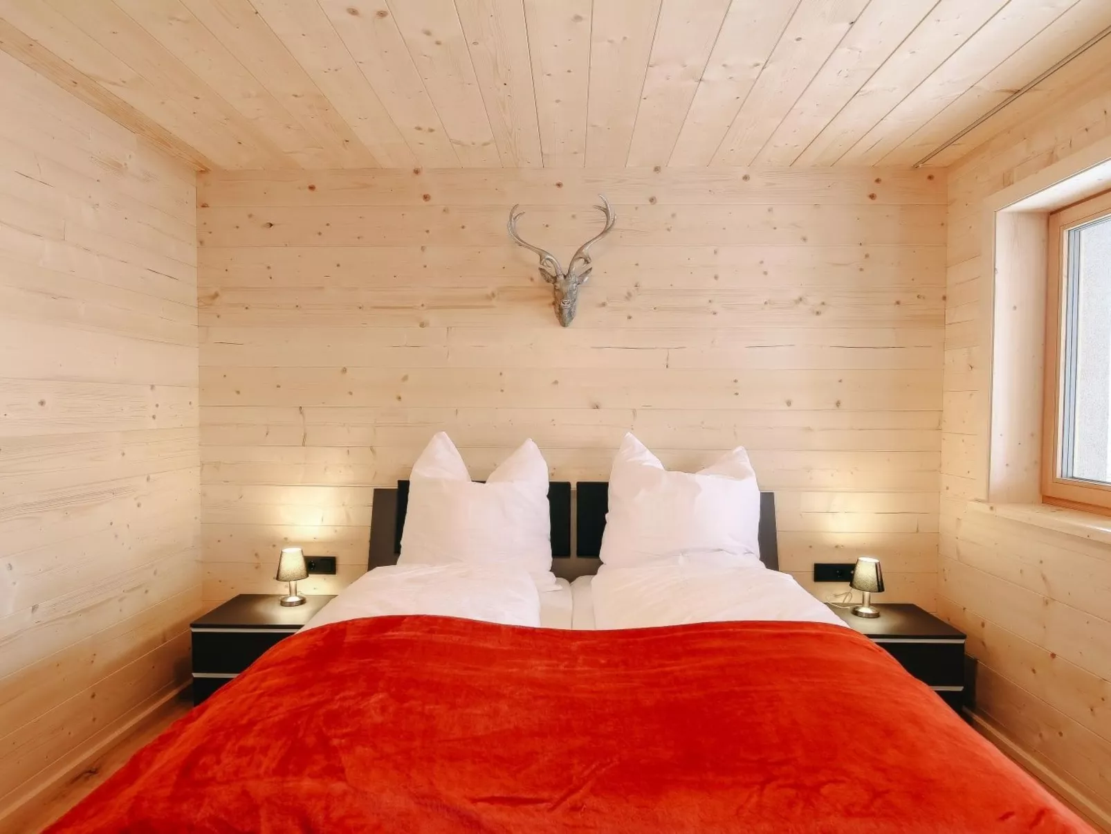 Heidi Chalets Falkertsee – Luxus für Familien & Wellnessurlauber - Drinnen