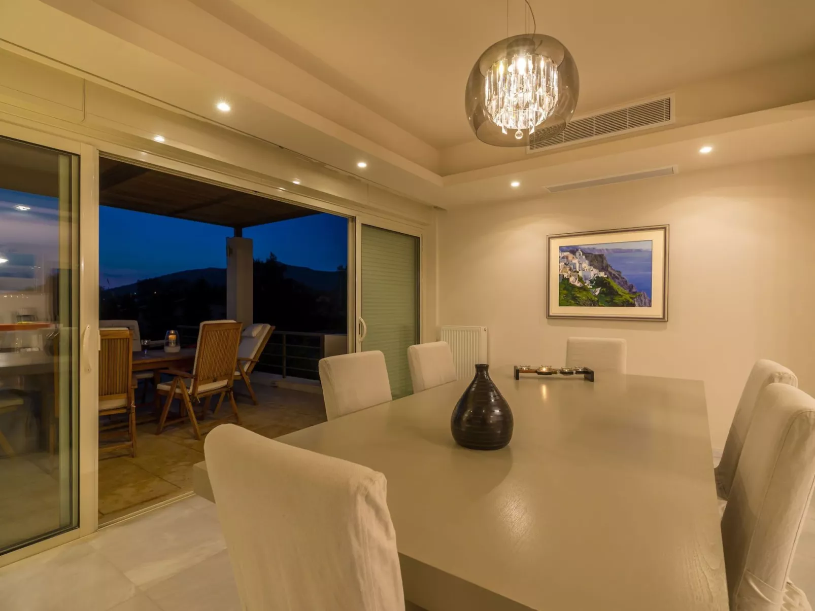 Ferienvilla auf einem privaten und sicheren Grundstück-Drinnen