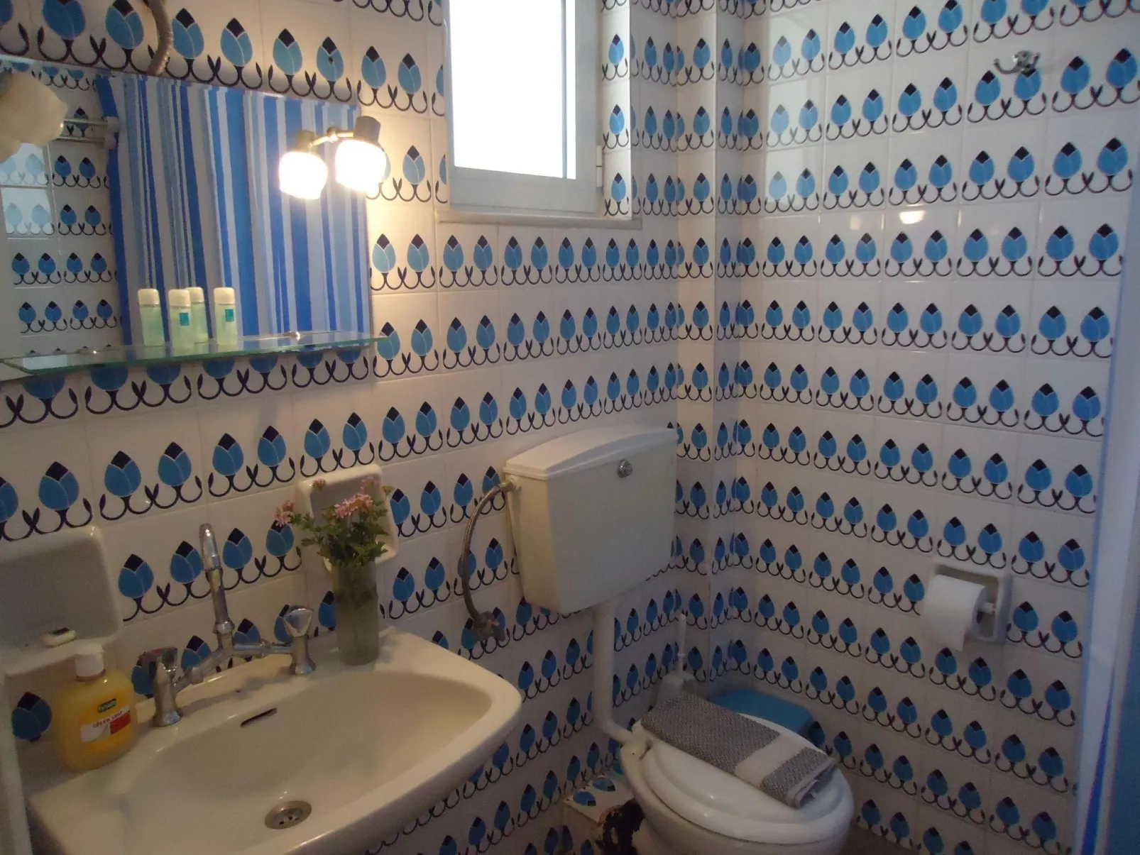 Wohnung mit großem Balkon und herrlichem Meerblick-Image-tags.info