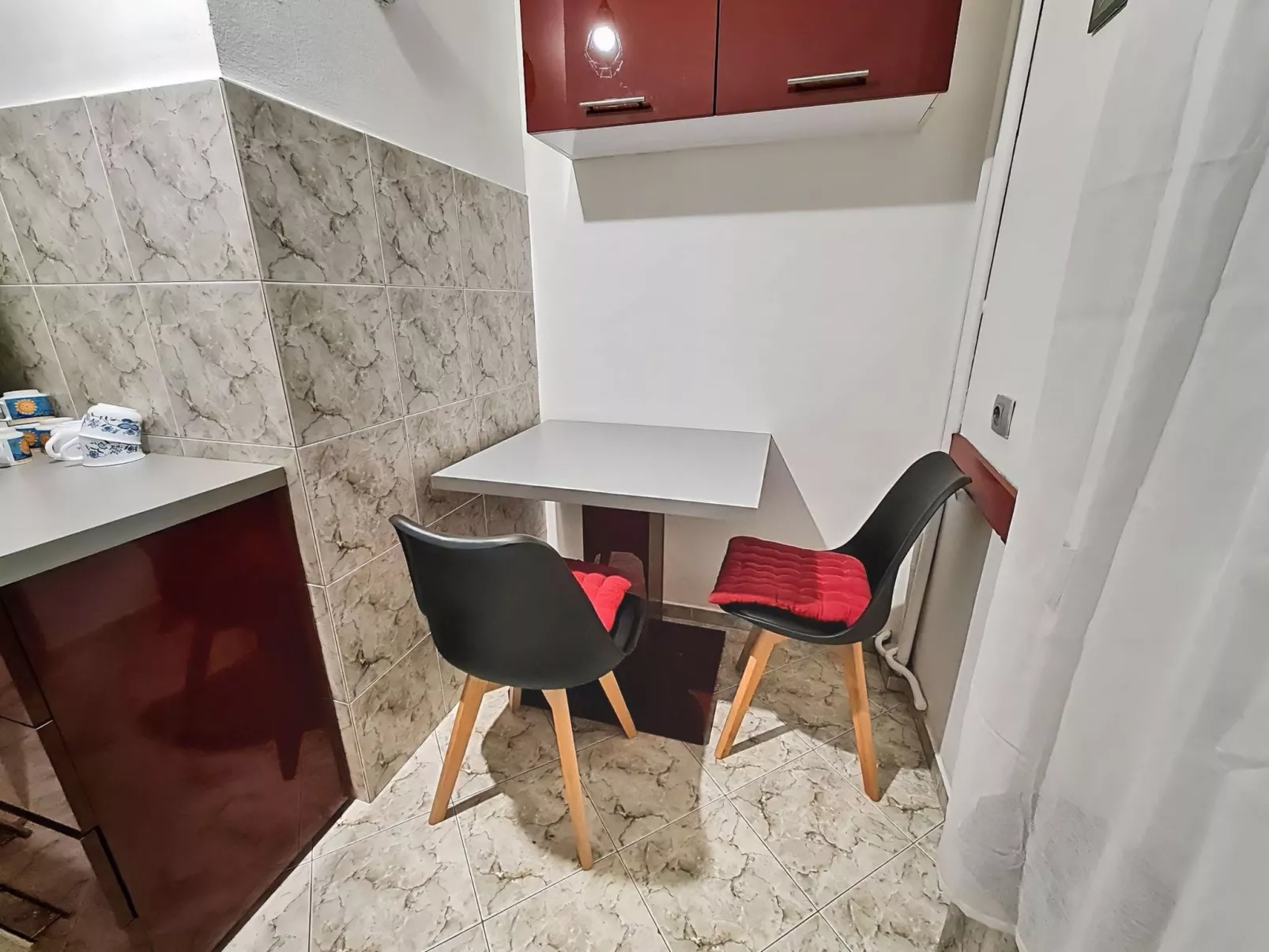 Komfort-Suite im Zentrum von Sofia, zwei Schlafzimmer, acc - Dedans