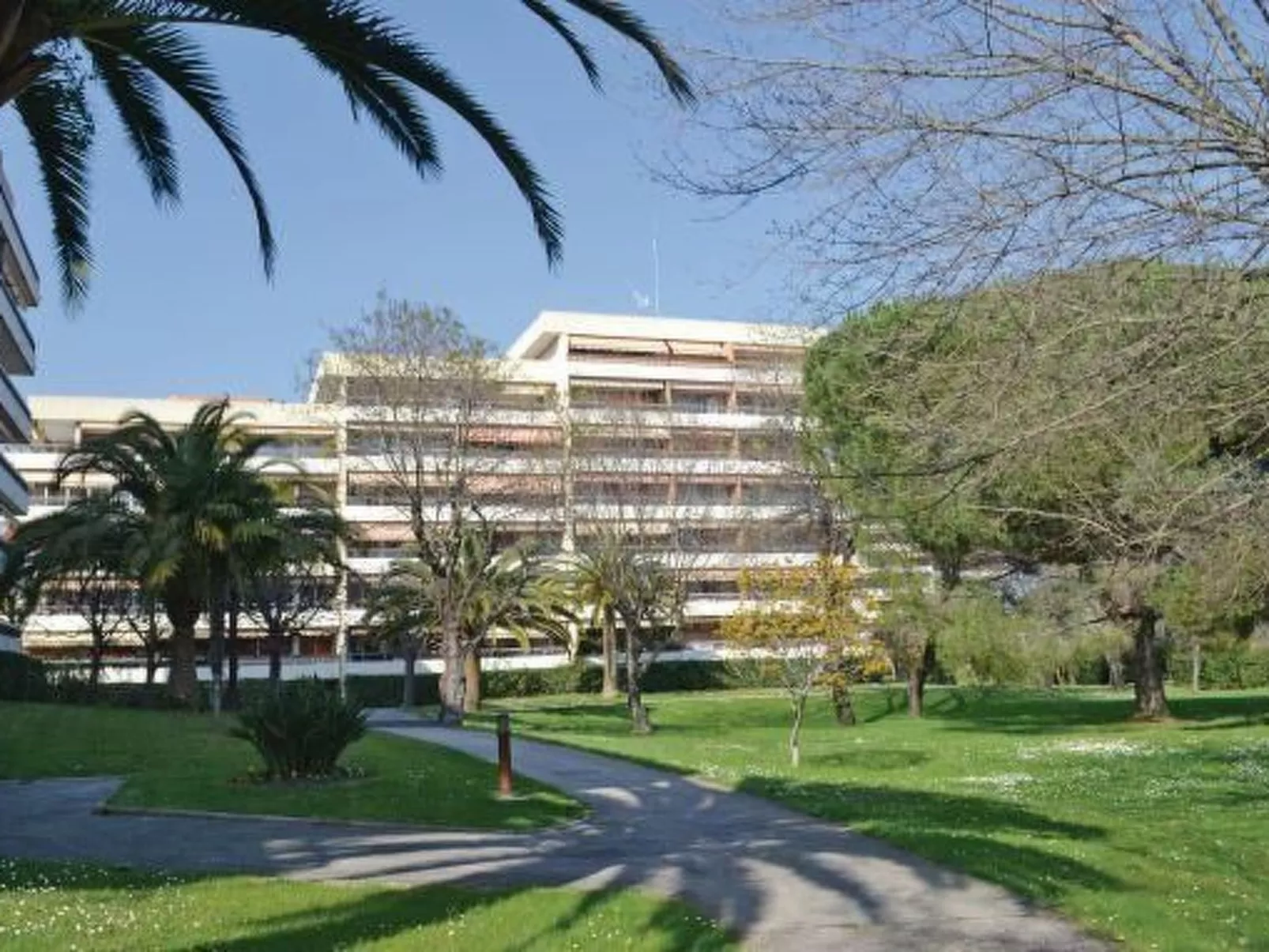 Gemütliche Wohnung, 5 Minuten vom Strand entfernt-Outside