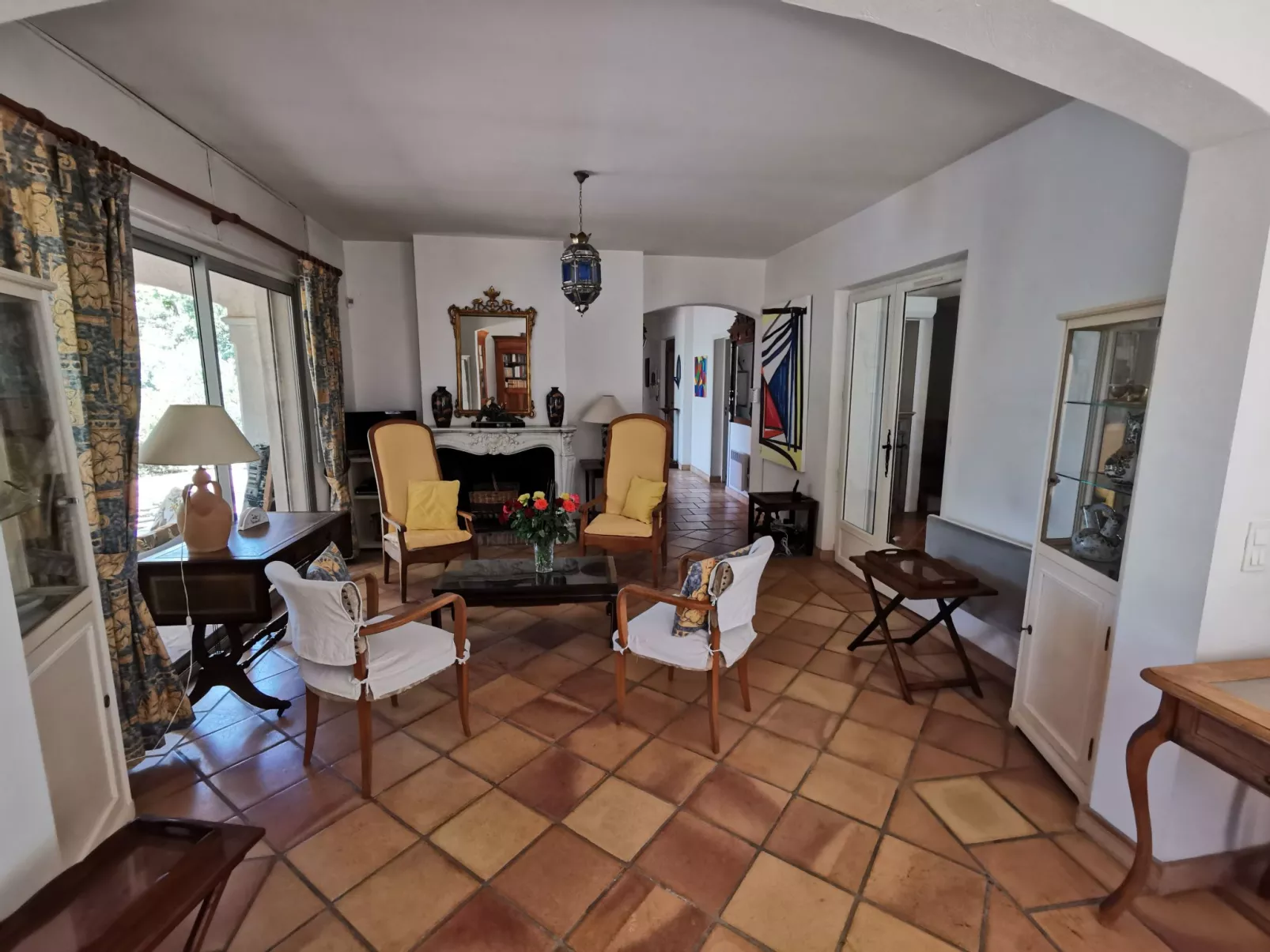 Villa mit Flair-Drinnen