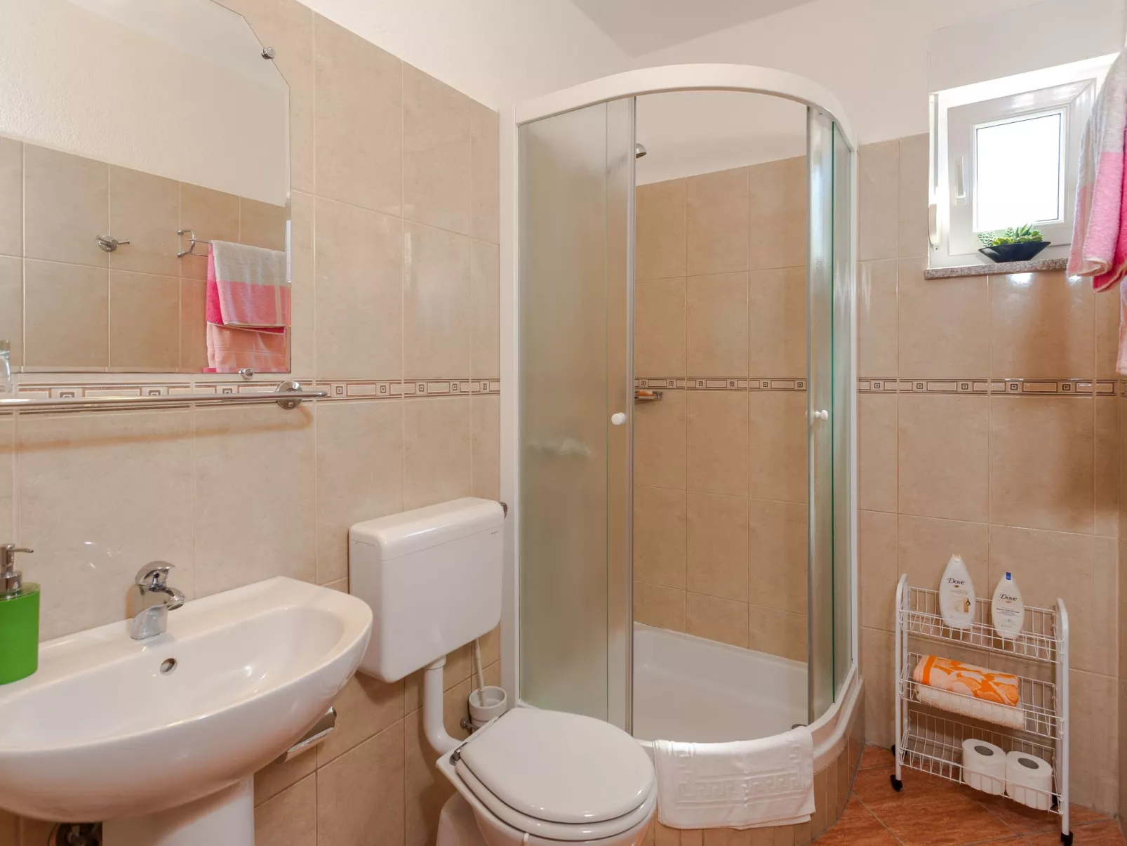 Parterre-Ferienwohnung für vier Personen-Image-tags.info